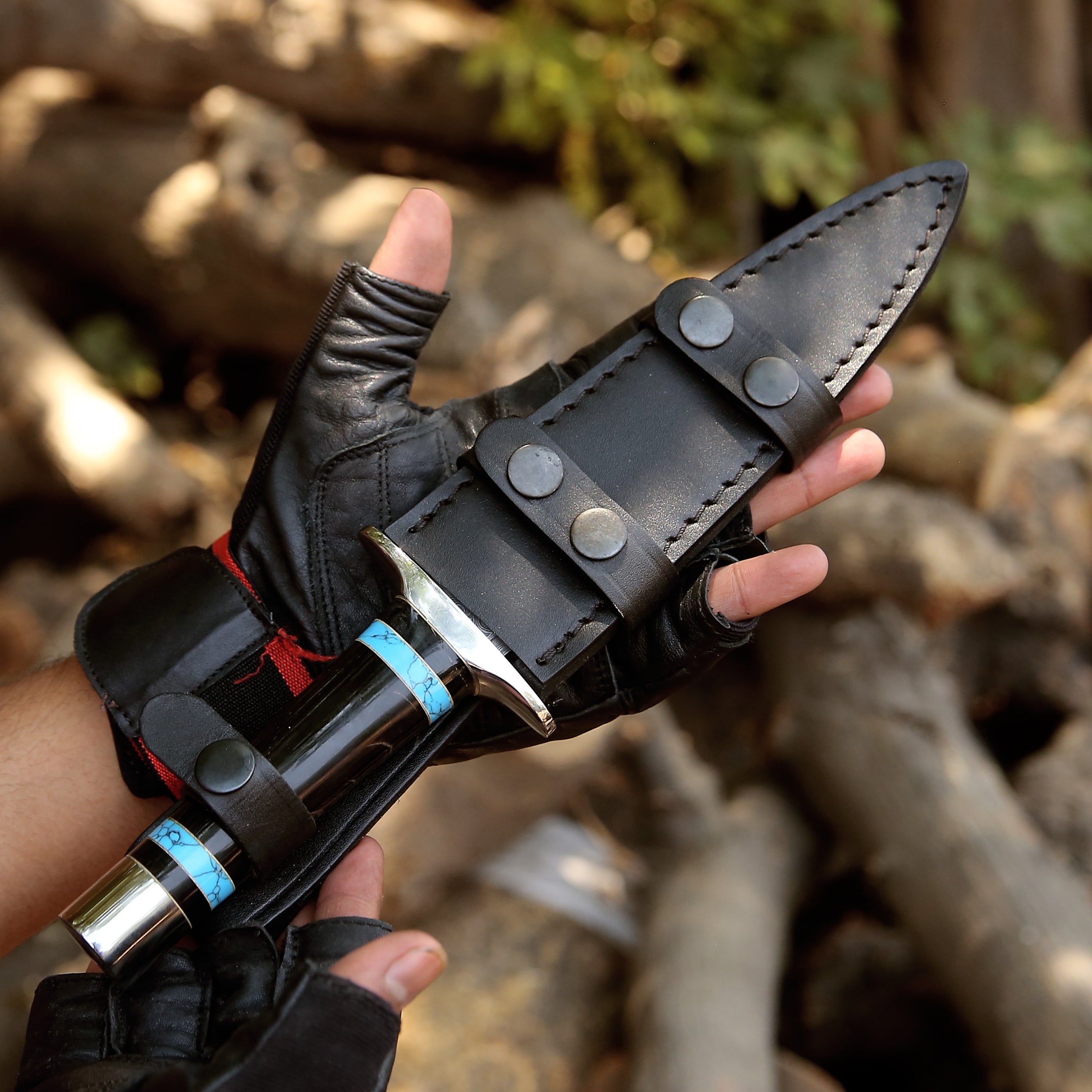 Premium Damascus Steel Hunting Knife with Turquoise & Bull Horn Handle - Outdoor Survival, Camping, Bushcraft, and Hunting Essential