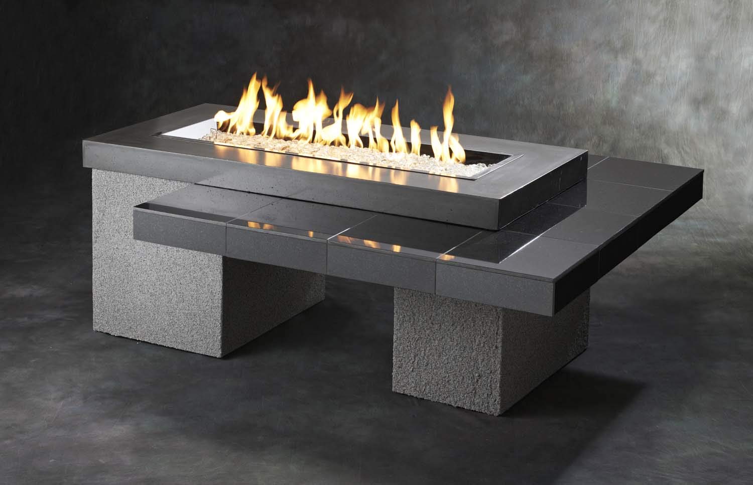 Outdoor Fire Table 42-Inch Propane Black for Patio & Backyard