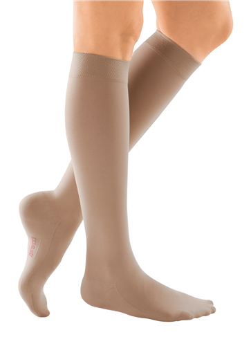 Medi Comfort 15-20mmHg Closed Toe Compression Socks for Women & Men - Calf Length Support for Circulation, Travel & Recovery