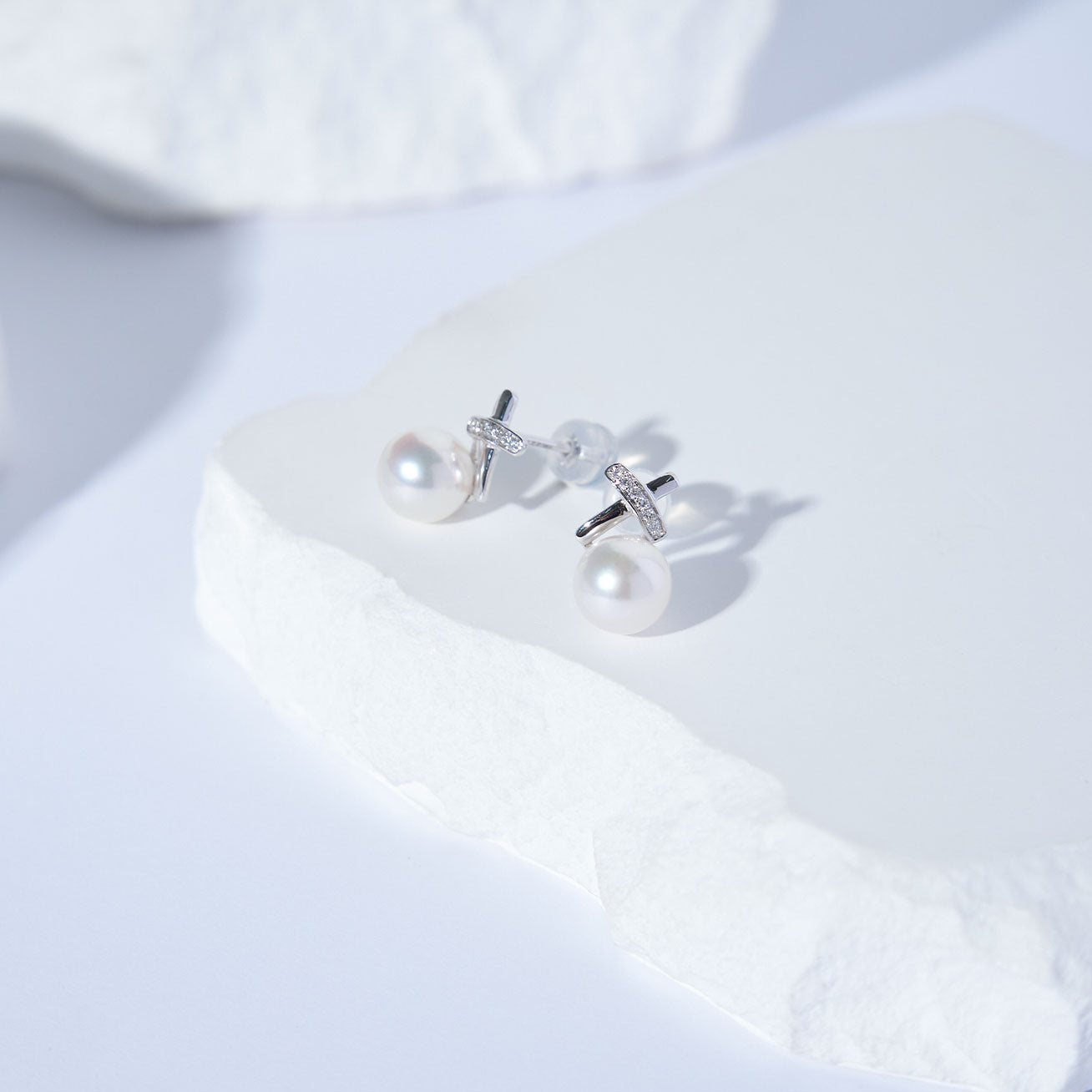 18K Solid Gold Diamond Hanadama Akoya Pearl Earrings KE00232 | X Collection – Elegant Jewelry for Weddings, Anniversaries & Special Occasions