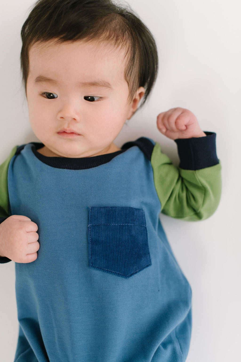 Stylish Bamboo Zipper Romper - Soft & Breathable Pacific Colorblock Outfit for Babies | Perfect for Playtime, Daycare & Photo Shoots