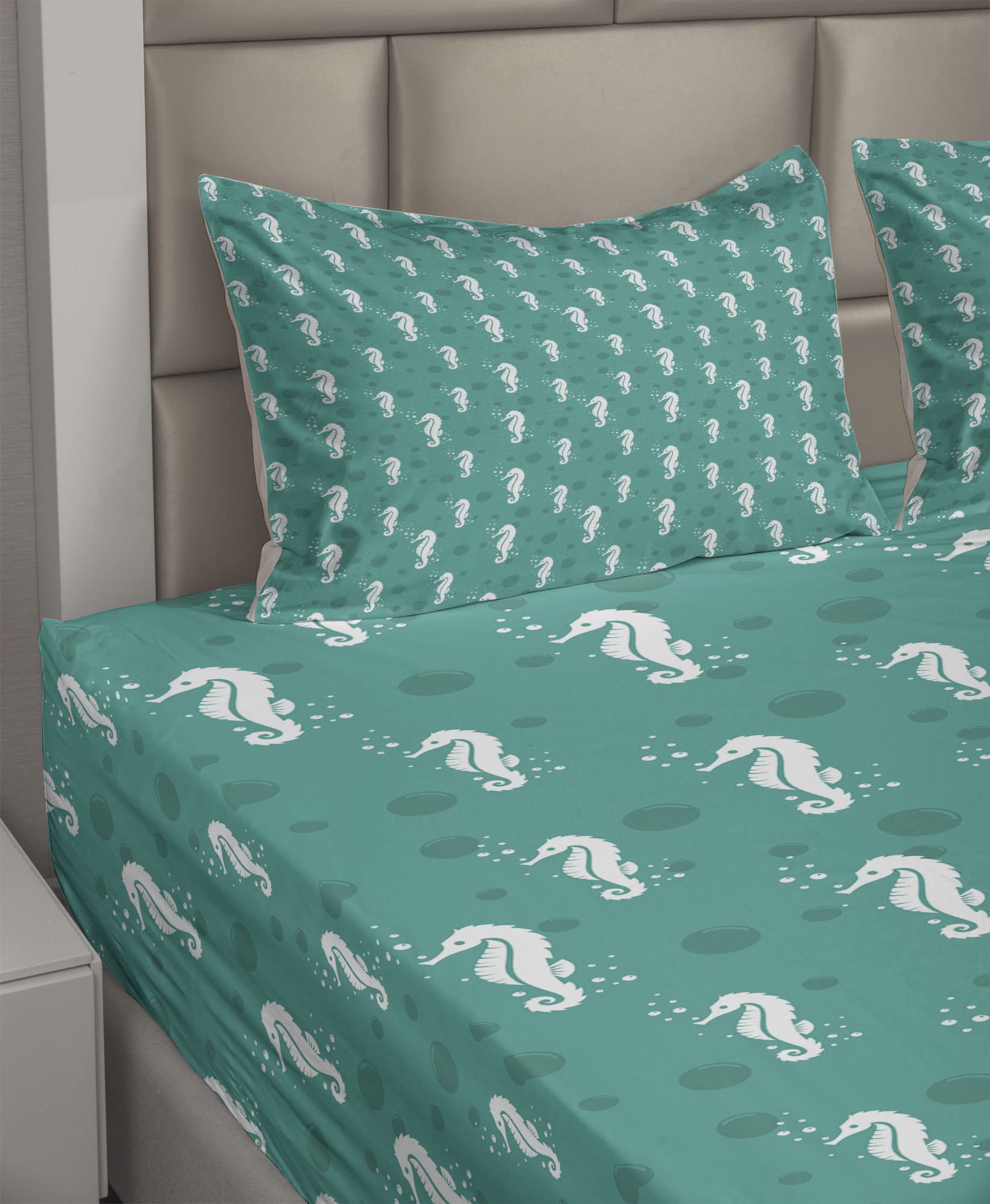 Ambesonne Seahorse King Size 4-Piece Sheet Set - Ocean Themed Marine Aquatic Bubbles Sea Life Coastal Pattern Bedding in Sea Green Teal & White | Fitted Sheet, Flat Sheet & 2 Pillowcases | Perfect for Beach House, Coastal Decor or Nautical Themed Bedrooms