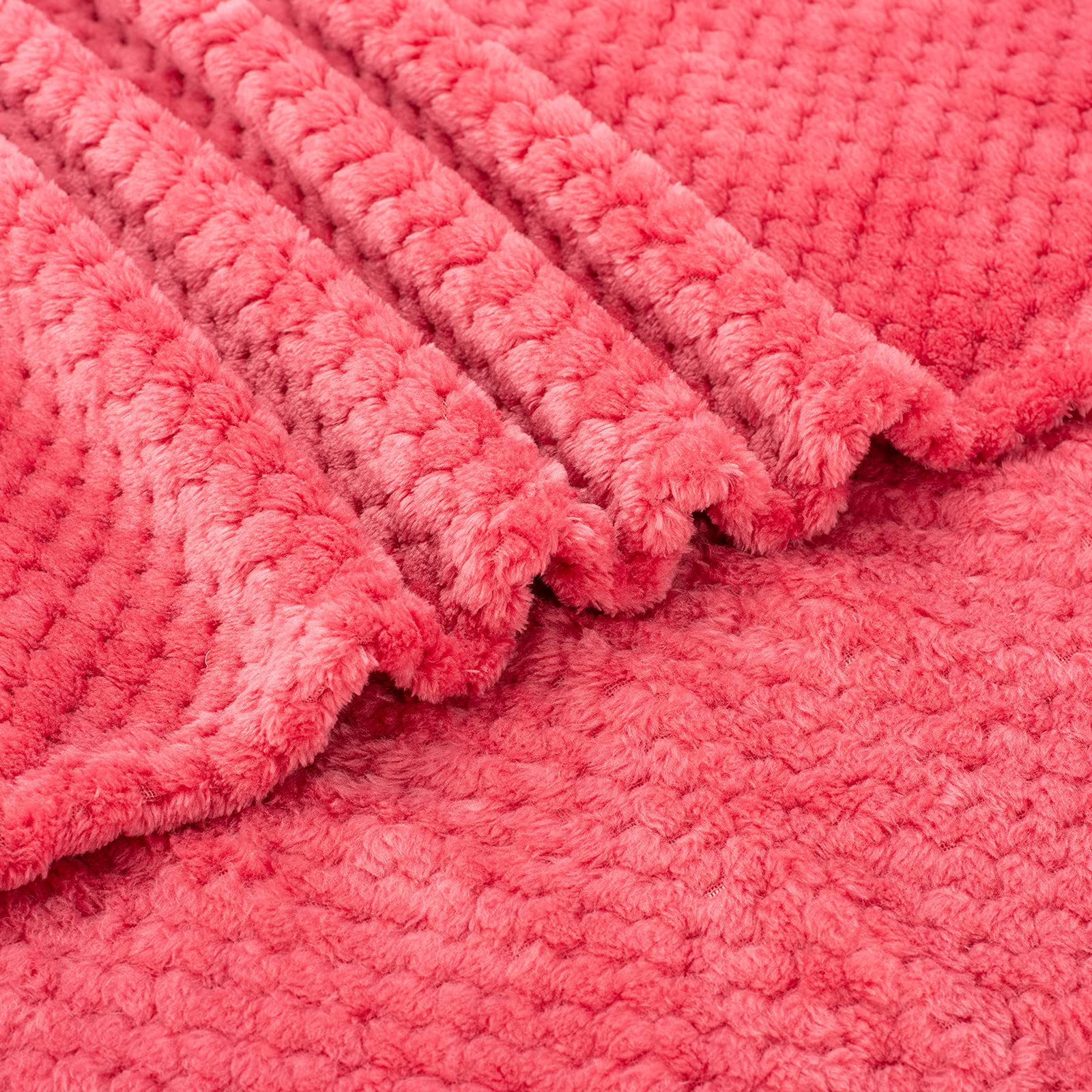 Warm Fleece Pet Blanket for Dogs & Cats - Soft Plush Throw for Bed, Couch & Travel (32