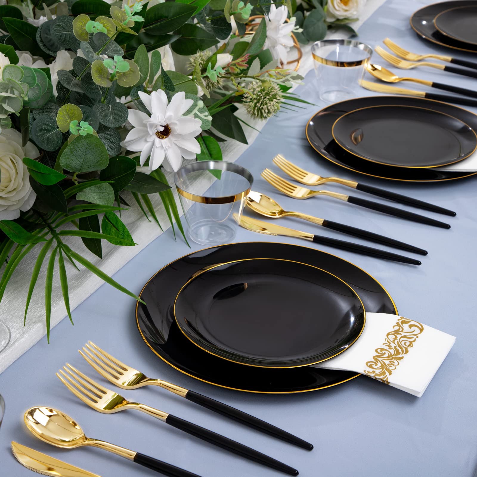 LIYH 210-Piece Black & Gold Plastic Dinnerware Set - Disposable Plates, Silverware, Cups & Napkins for Parties, Weddings, New Year's Eve & Special Events - Elegant Black Dinner Plates with Gold Cutlery for Formal Dining & Catering