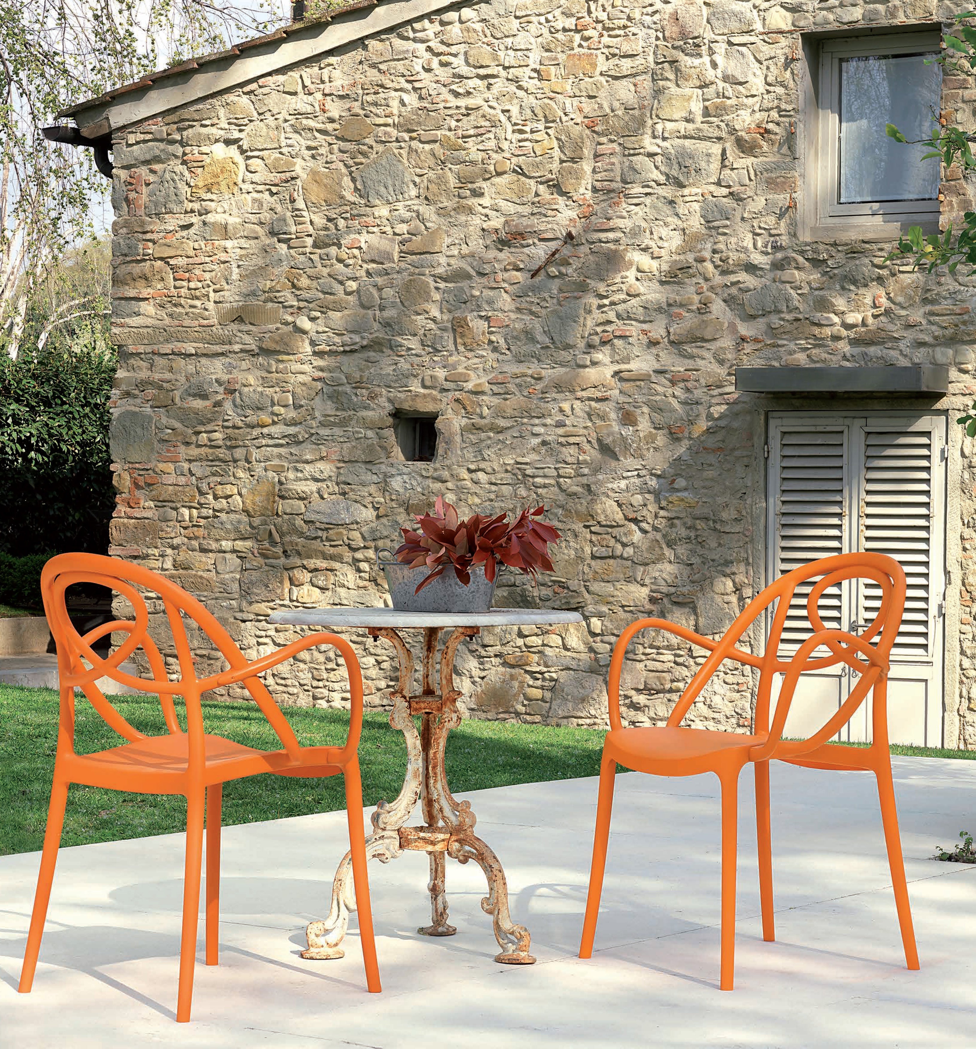 Green Etoile Stackable Armchair - Modern Space-Saving Dining Chair for Small Spaces, Kitchens & Outdoor Patios