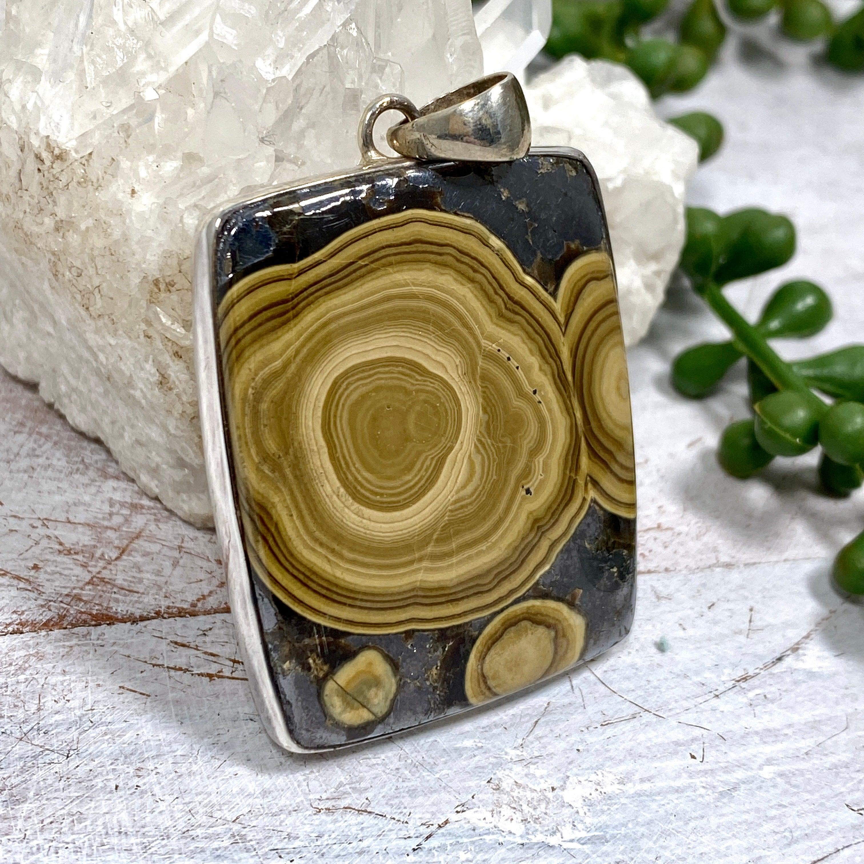 Natural Schalenblende Square Cabochon Pendant Necklace KPGJ2196 - Unique Handmade Jewelry for Women, Gift for Her, Boho Chic Accessory for Everyday Wear & Special Occasions