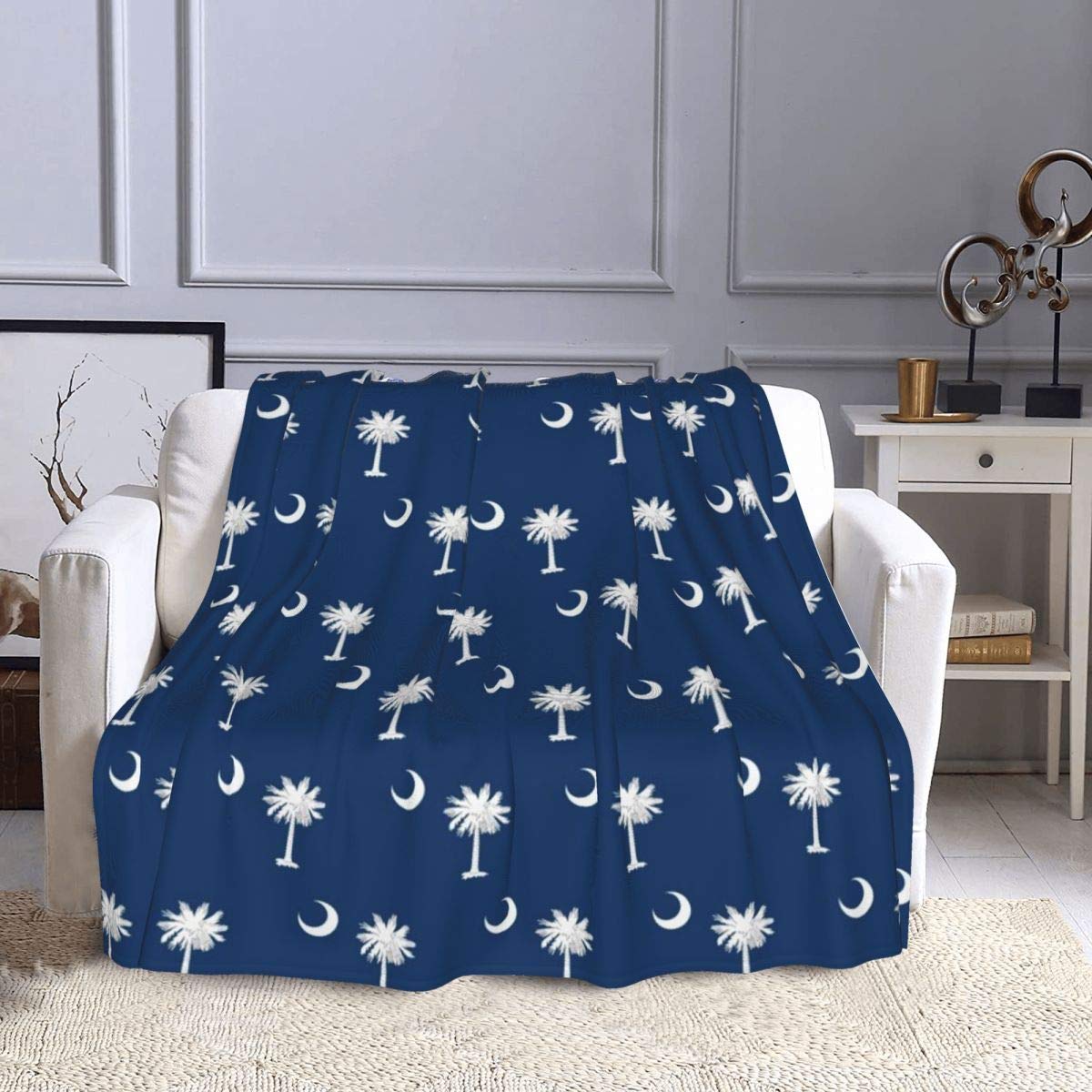 D-WOLVES Soft Fluffy Fleece Throw Blanket - Cozy Plush Blanket for Adults, Teens, Pets - Perfect for Picnics, Beach, Fall Camping, Sofa & Travel - South Carolina Flag Design