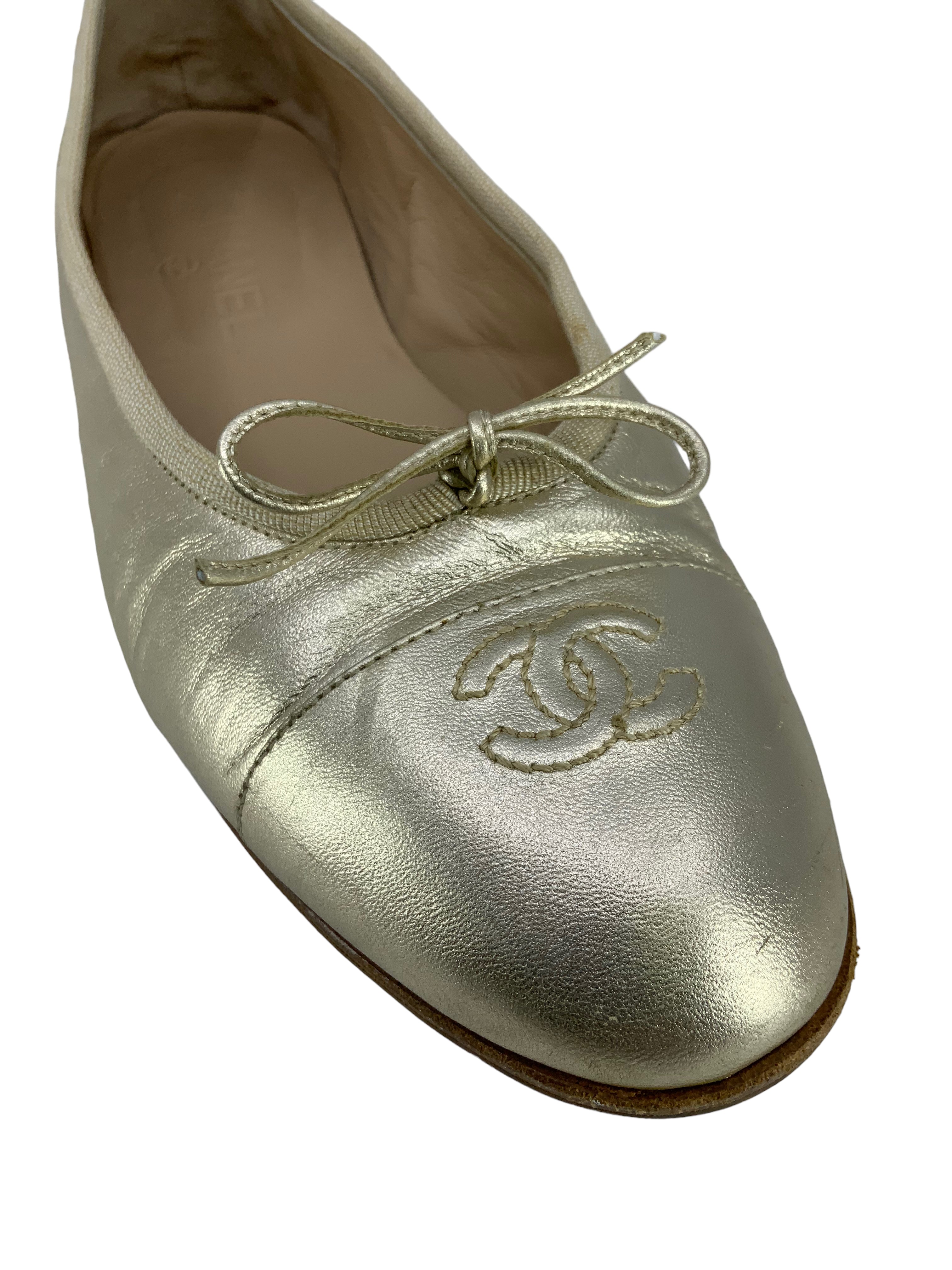 Chanel CC Logo Cap Toe Lambskin Leather Ballet Flats Women's Size 10.5 - Classic Luxury Shoes for Work, Date Night & Special Occasions