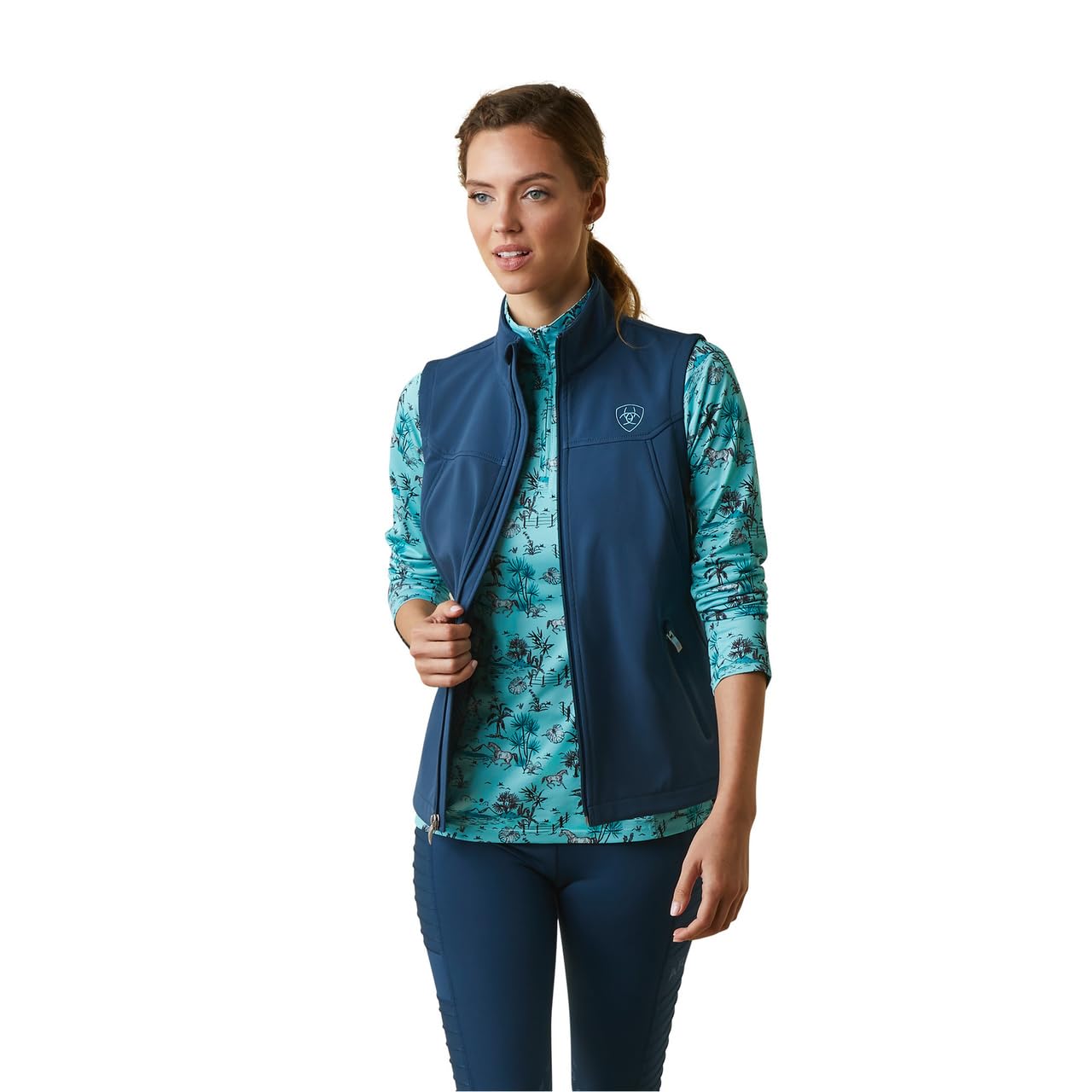 ARIAT Women's New Team Softshell Vest - Lightweight Water-Resistant Jacket for Outdoor Activities, Hiking & Casual Wear