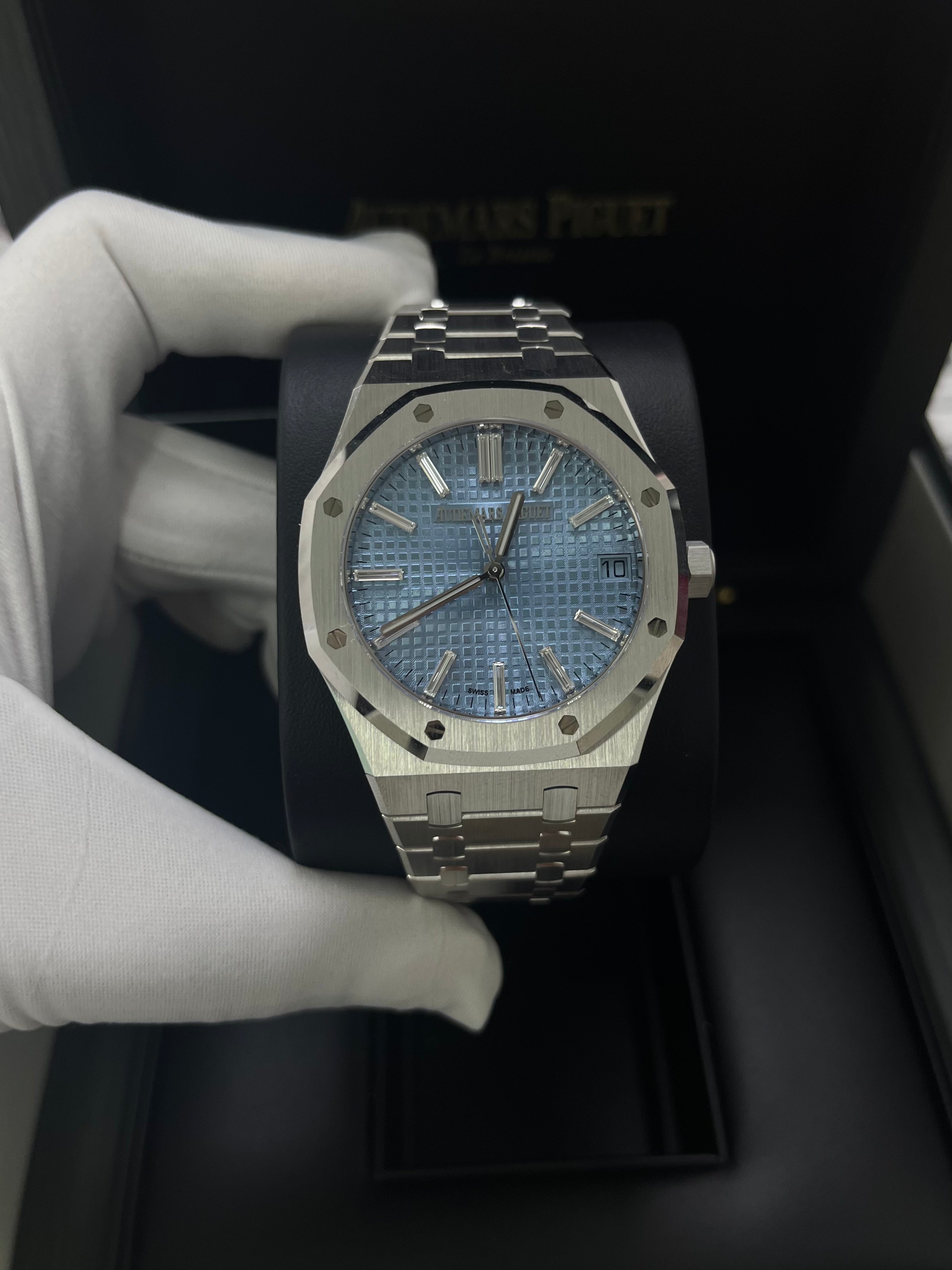 Audemars Piguet Royal Oak 15510BC Limited Edition Ice Blue Baguette Dial Men's Watch - Luxury Swiss Timepiece for Collectors & Special Occasions