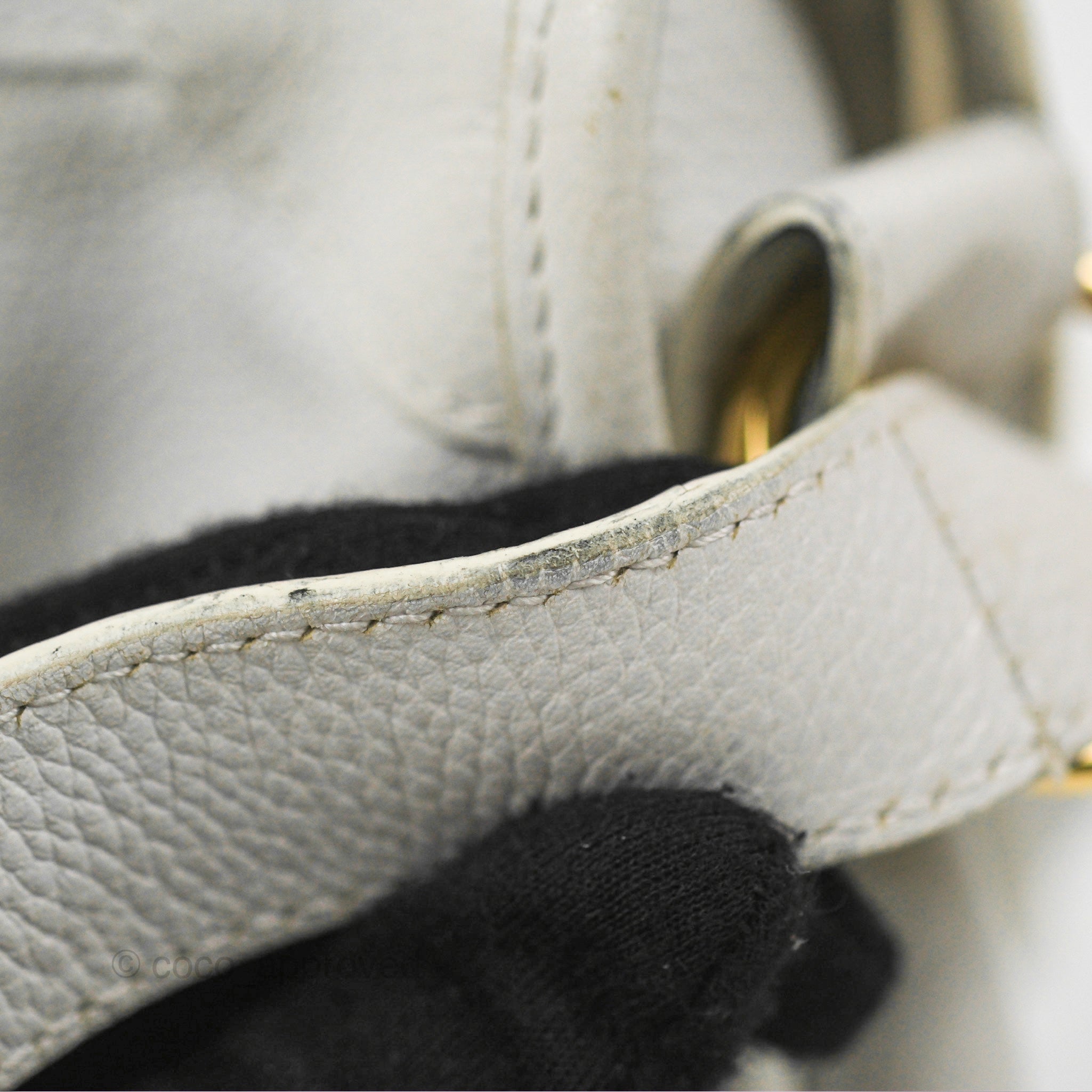 Balenciaga Classic Small City Bag in White Aged Calfskin with Gold Hardware - Perfect for Everyday Luxury & Fashion Outfits