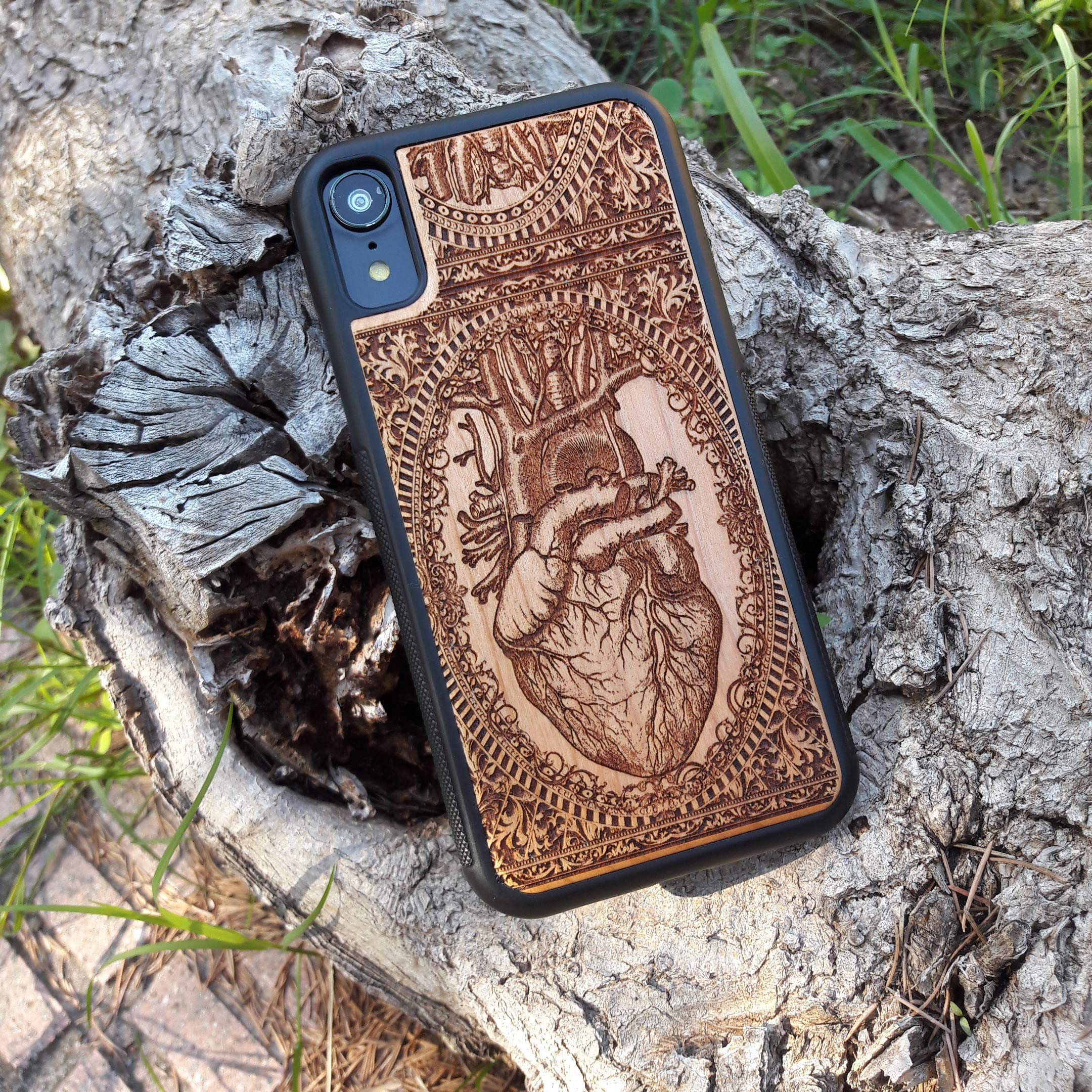 Human Heart Anatomy Laser Engraved Wood Phone Case - Compatible with iPhone 16/15/14/13/12/11 Pro Max/Mini & Galaxy S25/S24/S23/S22/S21/S20 Ultra Plus - Eco-Friendly Slim Durable Wooden Cover for Medical Students & Science Lovers