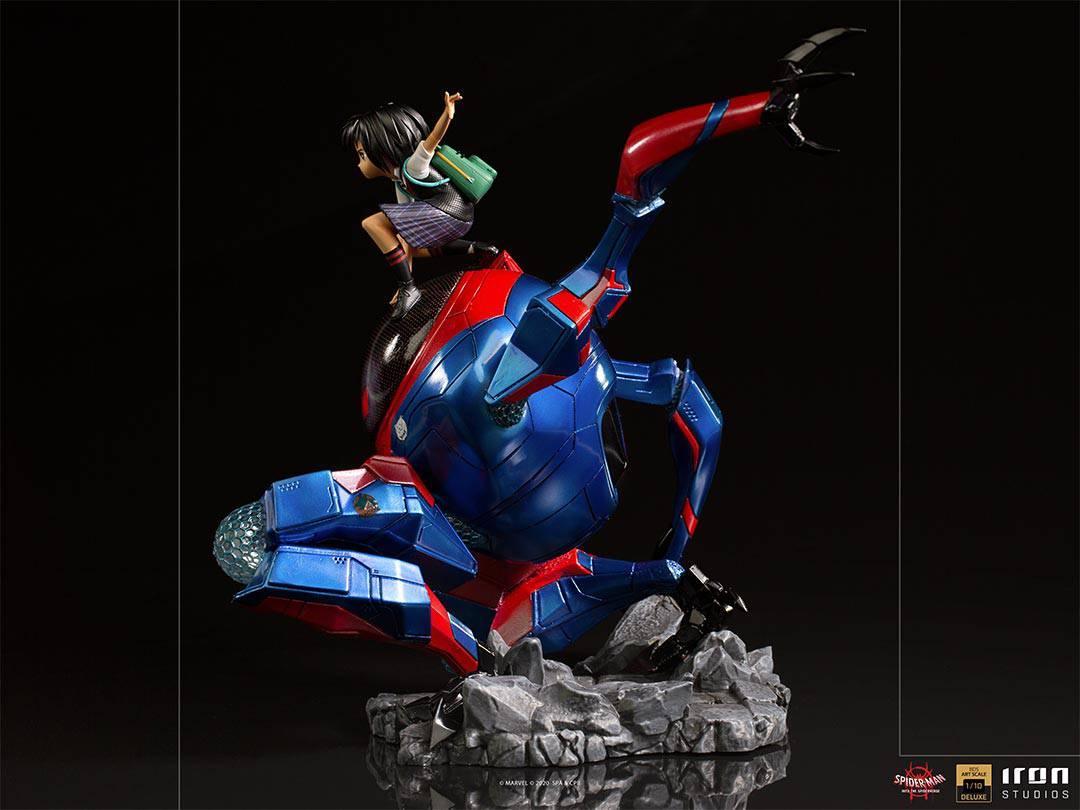 Iron Studios Spider-Man: Into the Spider-Verse Peni Parker SP//DR Deluxe BDS Art Scale 1/10 Statue - Collectible Marvel Figure for Display & Home Decor