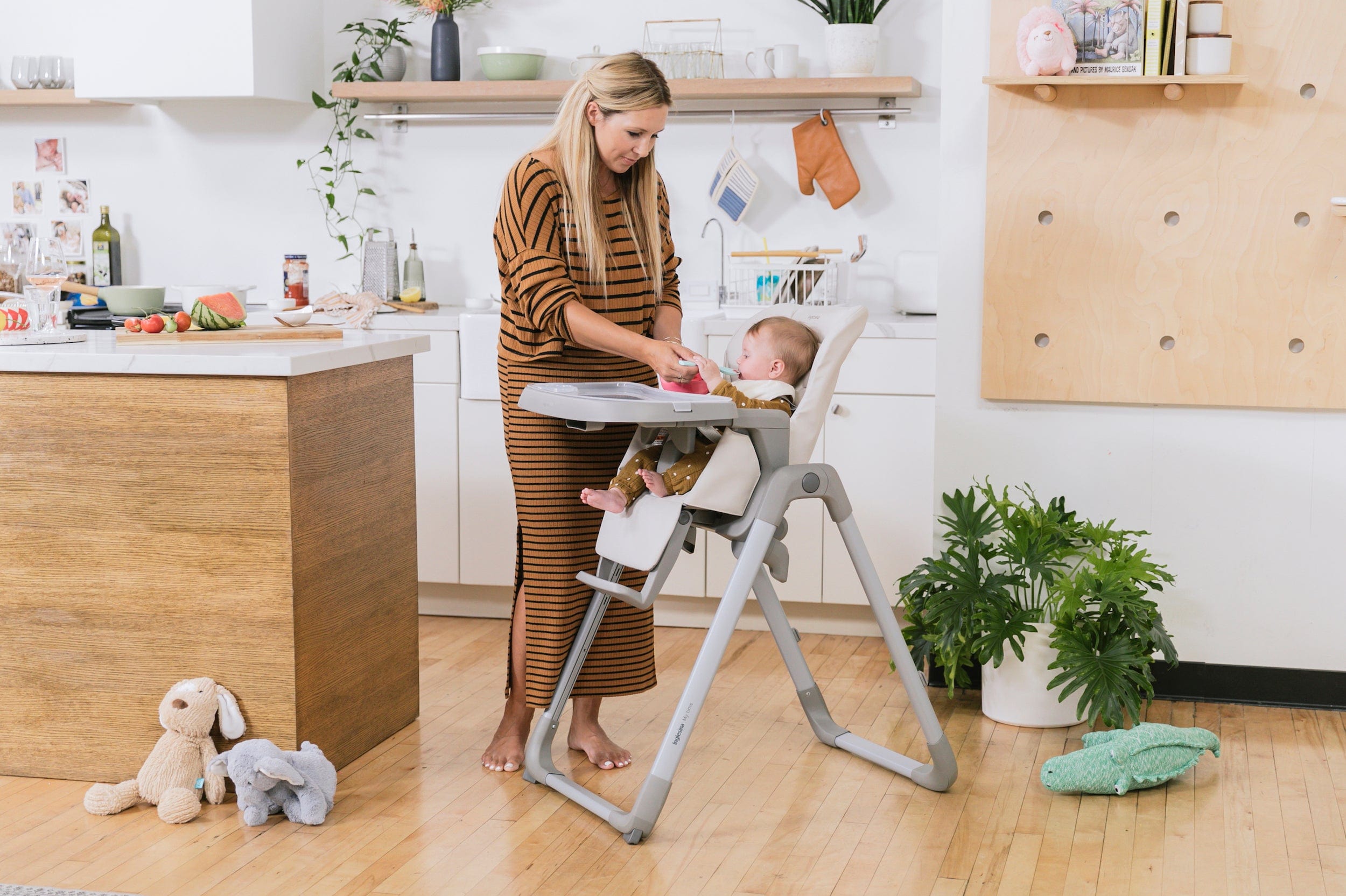 Inglesina My Time High Chair - Adjustable Baby Feeding Chair with Removable Tray & Easy Clean Fabric - Perfect for Dining, Weaning & Family Mealtime