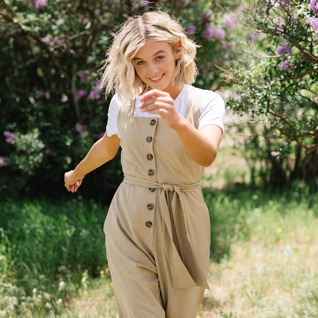 Buttoned Up Overall Jumpsuit for Women - Heather Khaki Denim Romper with Adjustable Straps | Casual Outfit for Streetwear, Workwear & Outdoor Activities