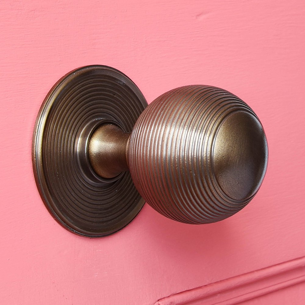 Vintage Distressed Antique Brass Large Beehive Door Handle Pull - Rustic Cabinet & Drawer Hardware for Farmhouse, Cottage Style Home Decor
