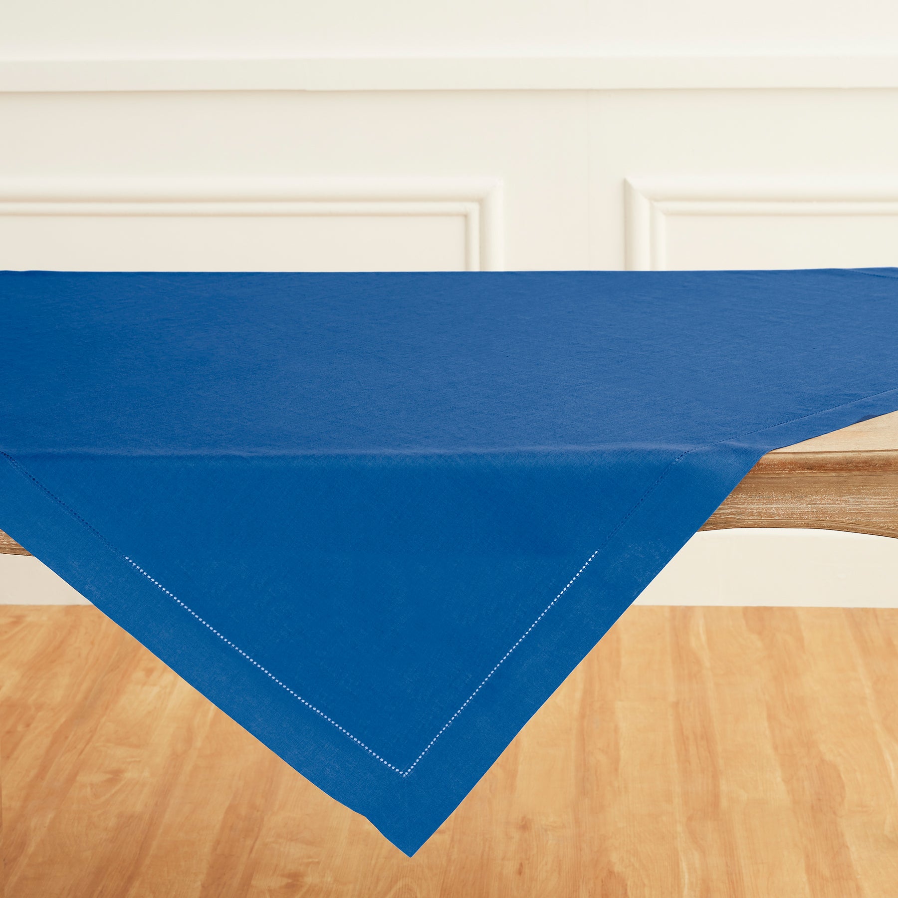 Classic Hemstitch Table Throw - Elegant Linen Table Runner for Dining Room Decor, Wedding & Holiday Table Settings