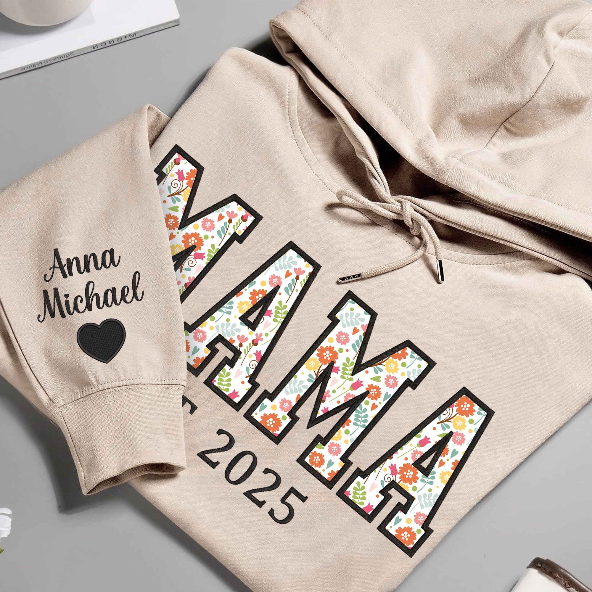 Custom Embroidered Women's Hooded Sweatshirt - Personalized Name Mom & Grandma Shirt - Soft Fleece Pullover - Christmas Birthday Gift for Her - Perfect for Family Reunions & Cozy Winter Days