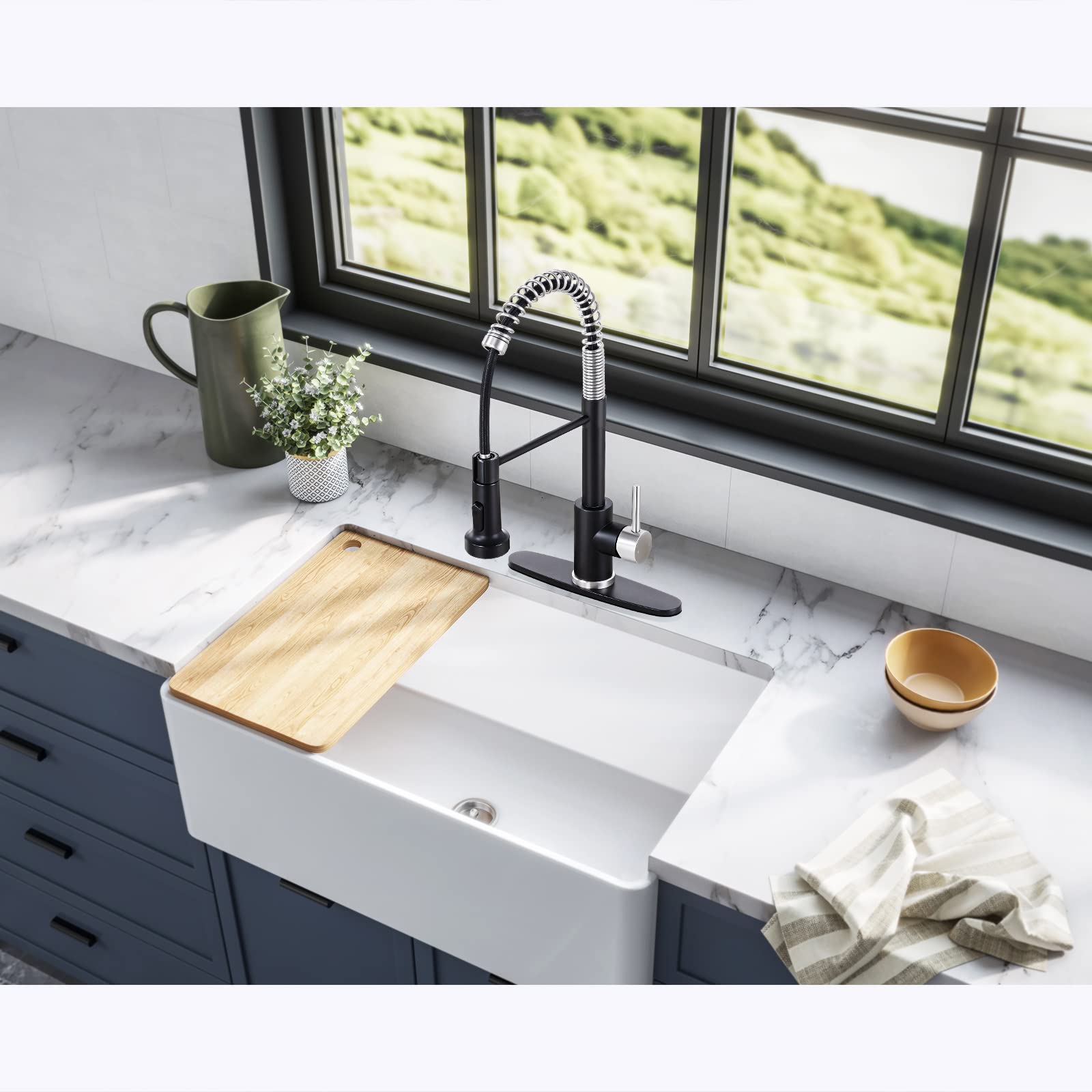 Pull Down Sprayer Kitchen Faucet - Single Handle for Sink - Cooking & Washing