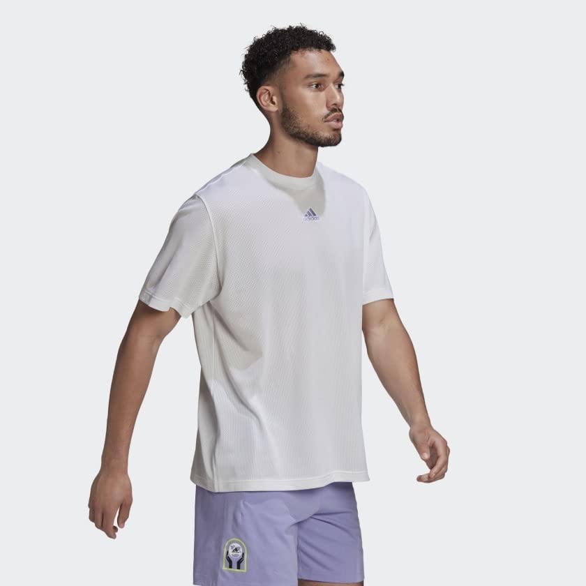 Adidas Men's Graphic Mesh T-Shirt - Breathable & Lightweight Casual Tee for Gym, Running & Everyday Wear