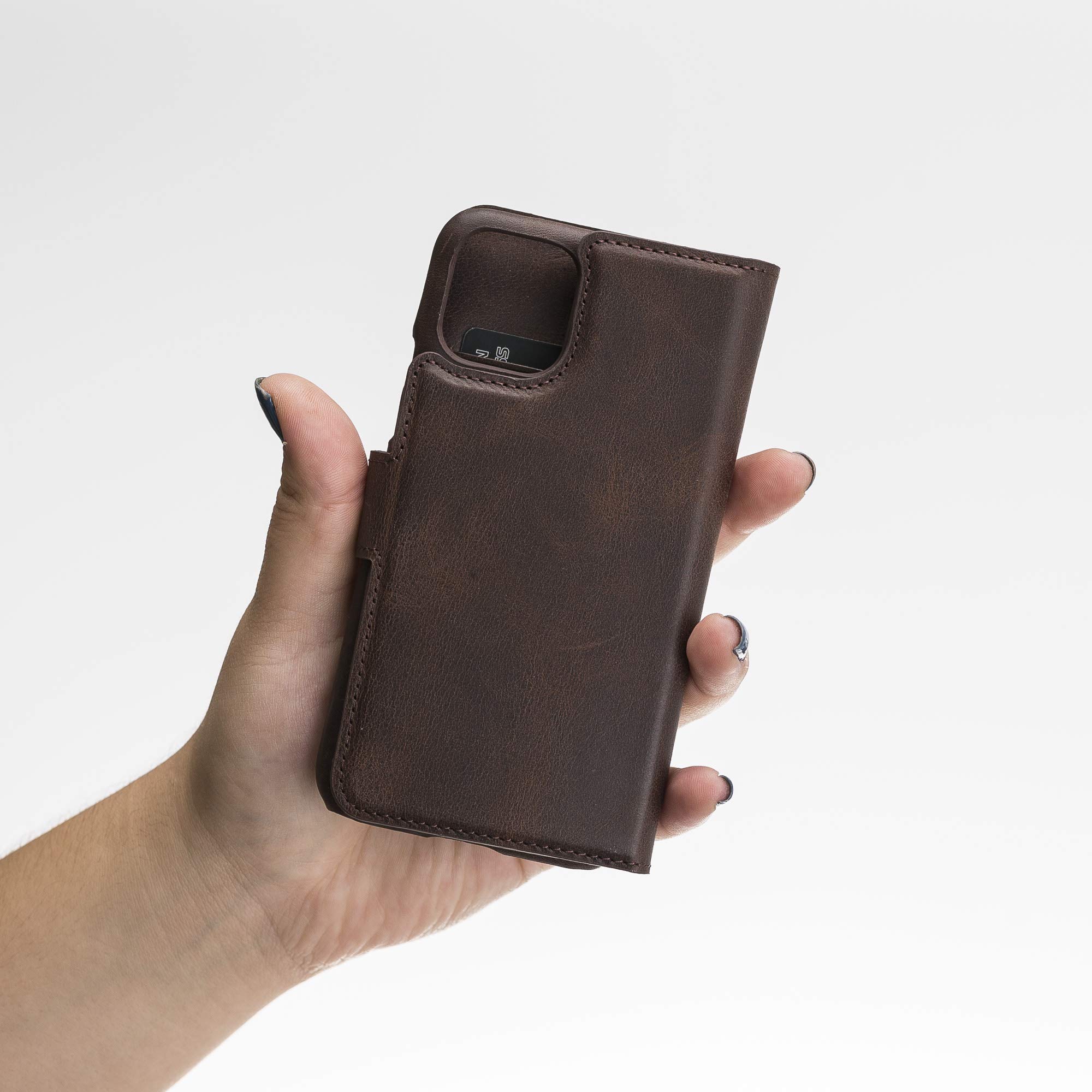 Venito Florence Genuine Leather Wallet Phone Case for iPhone 11 Pro - RFID Blocking Protection - Detachable Design (Coffee Brown) - Perfect for Travel, Business & Everyday Use