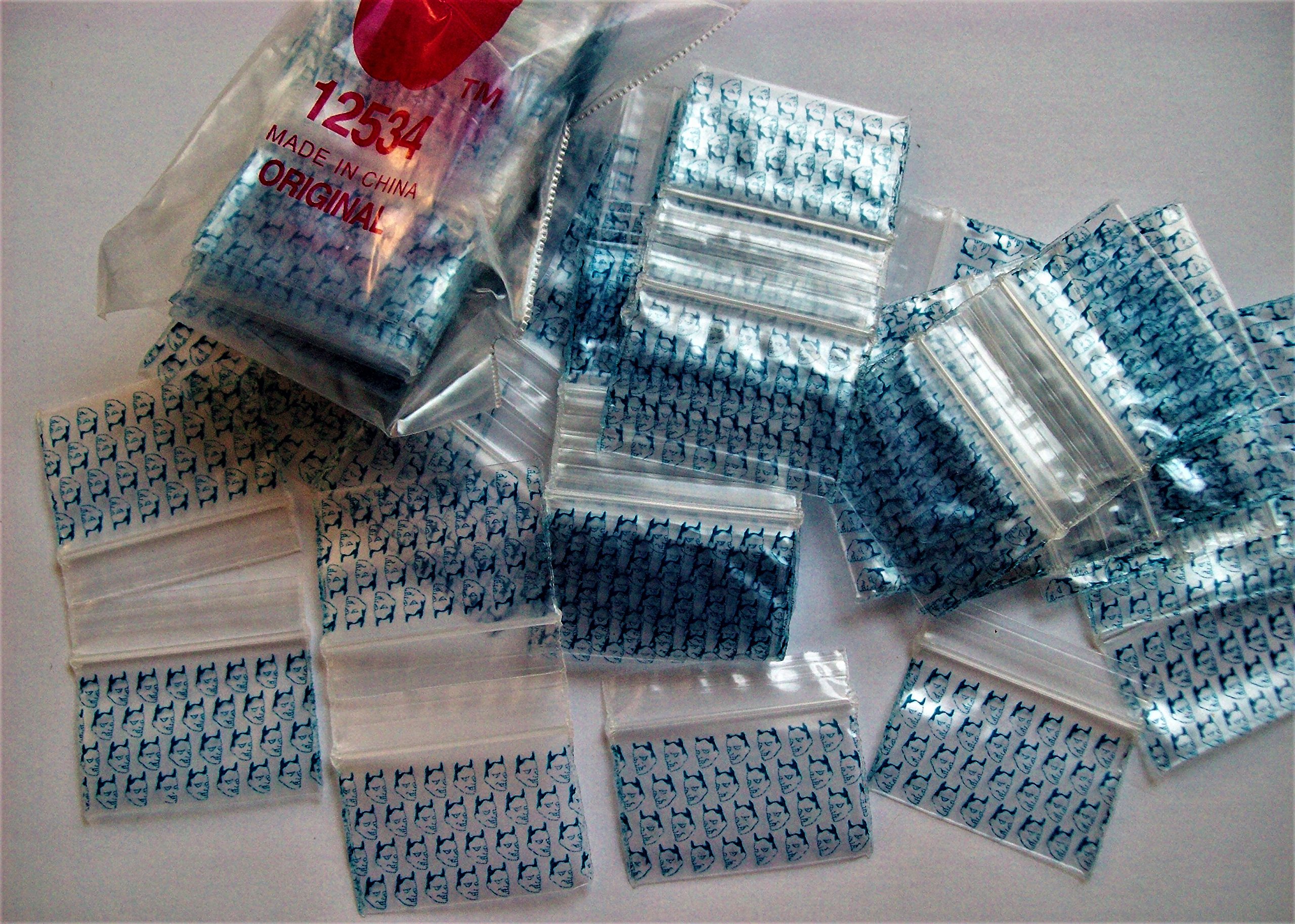 600 Pack Printed Mini Resealable Bags - 1.25