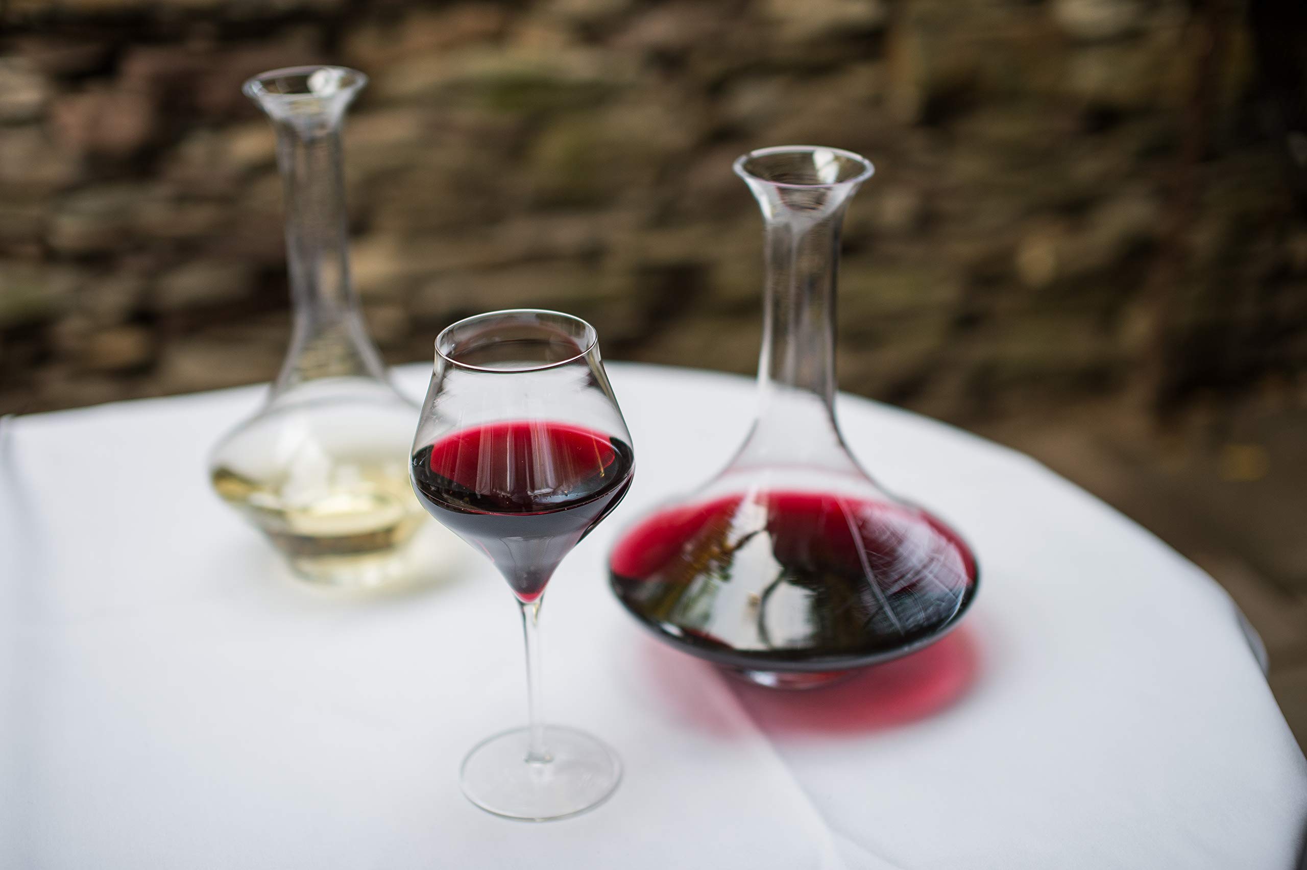 Luigi Bormioli Supermo 25.25 oz (750ml) Premium Crystal Wine Decanter for Red & White Wine - Elegant Aerator & Pourer for Enhanced Flavor - Perfect for Dinner Parties, Gifts & Home Bar Accessories