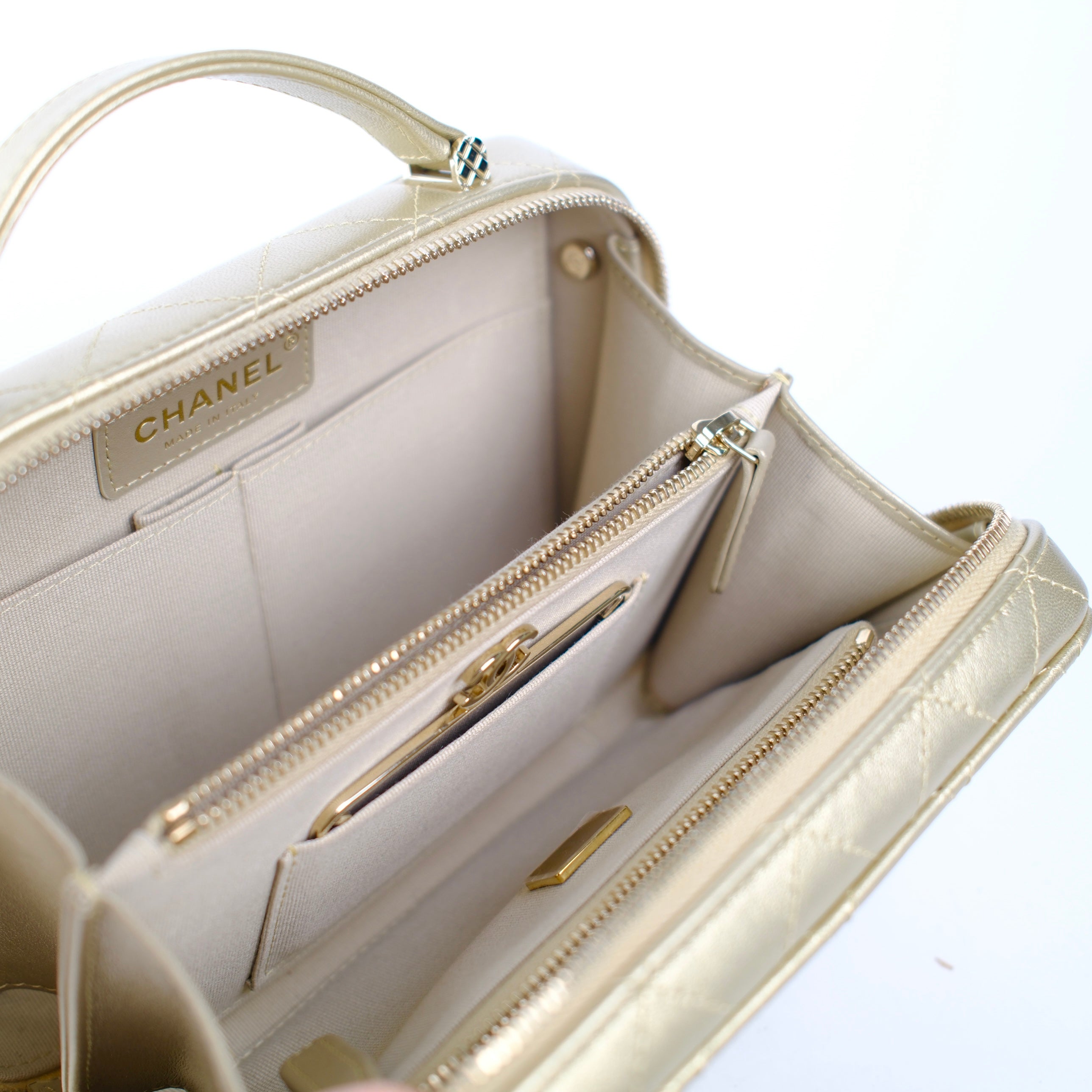 Chanel Champagne Gold Top Handle Vanity Crossbody Bag with Mirror - Luxury Designer Handbag for Women, Evening Parties & Special Occasions