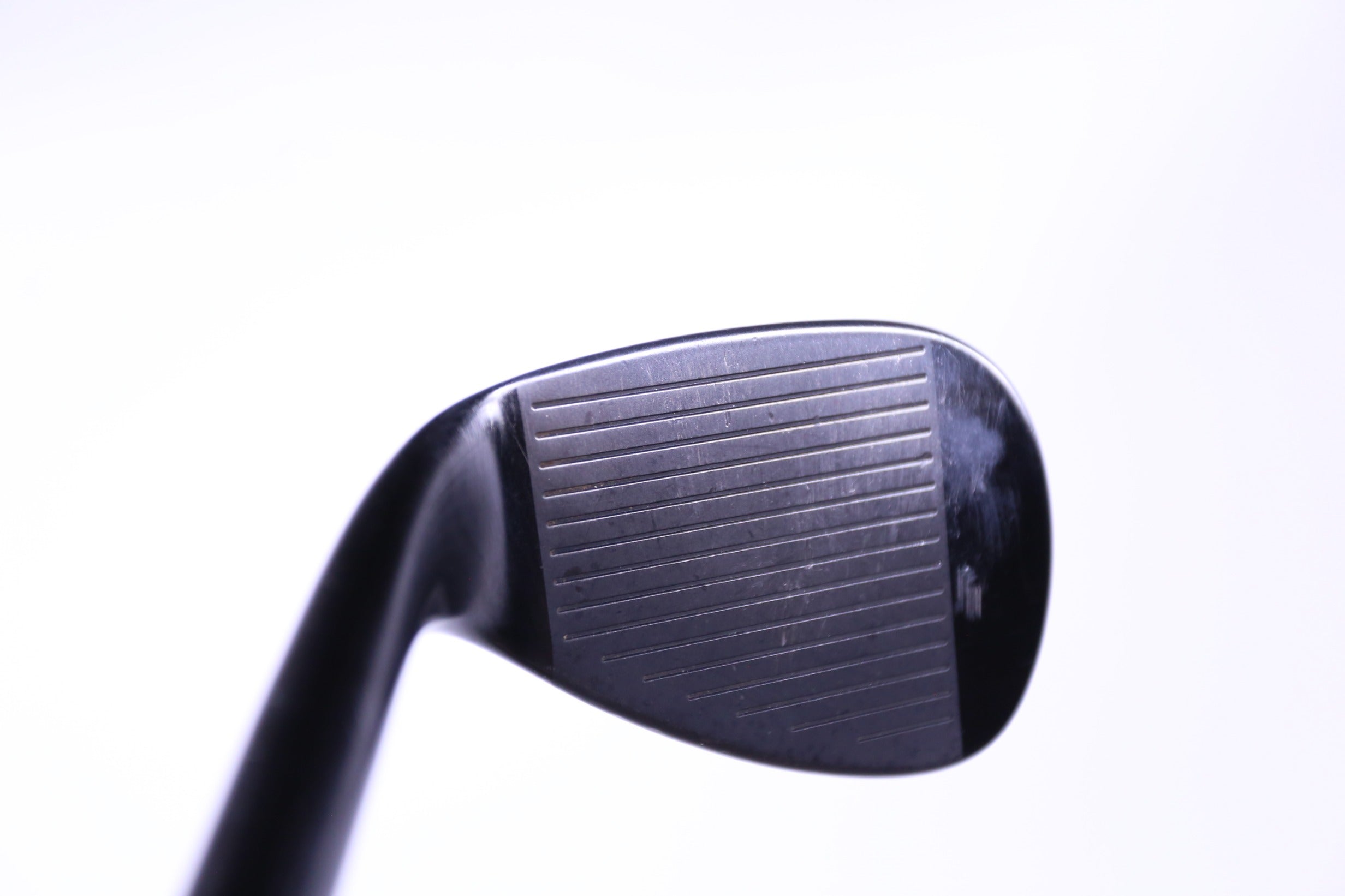 Used Cleveland CG14 Black Pearl Tour Zip Gap Wedge 52° Right Handed Wedge Flex - Perfect for Golf Course & Practice Sessions