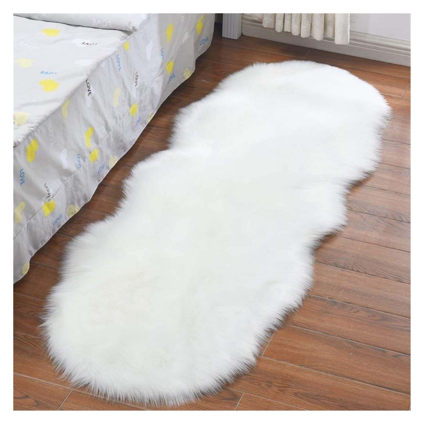 Soft Fluffy Shaggy Faux Fur Area Rug - Plush Silky Carpet for Living Room, Bedroom, Kids Room - Ultra Soft Solid Color Floor Mat - Artificial Sheepskin Rug for Cozy Home Decor (Perfect for Nursery, Lounge, and Play Areas)