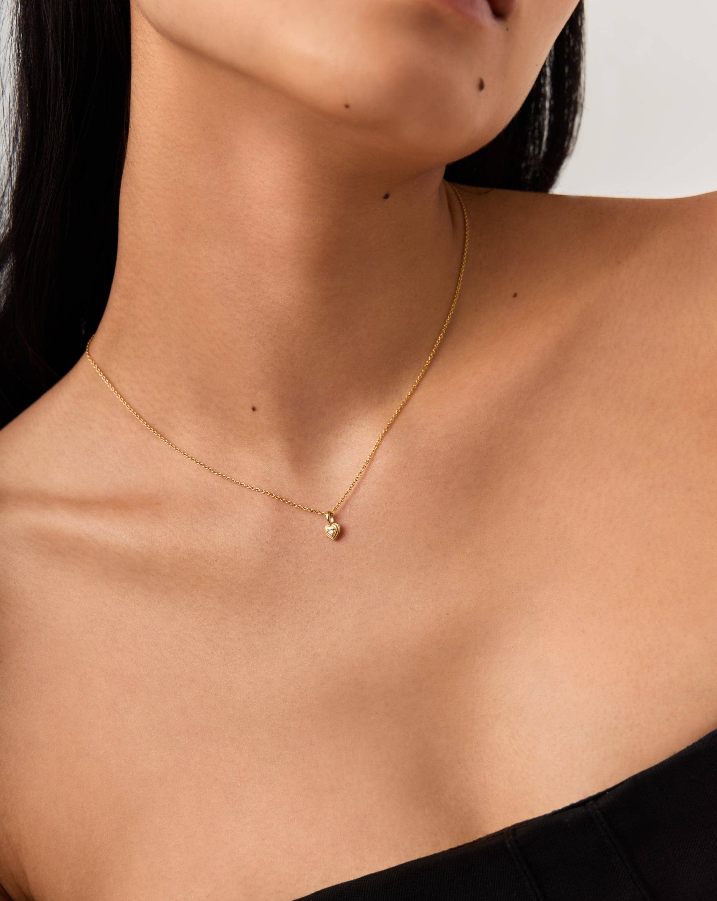 14K Solid Gold Diamond Heart Pendant Necklace for Women - Elegant Mini Heart Charm Jewelry Gift for Her - Perfect for Valentine's Day, Anniversary & Special Occasions