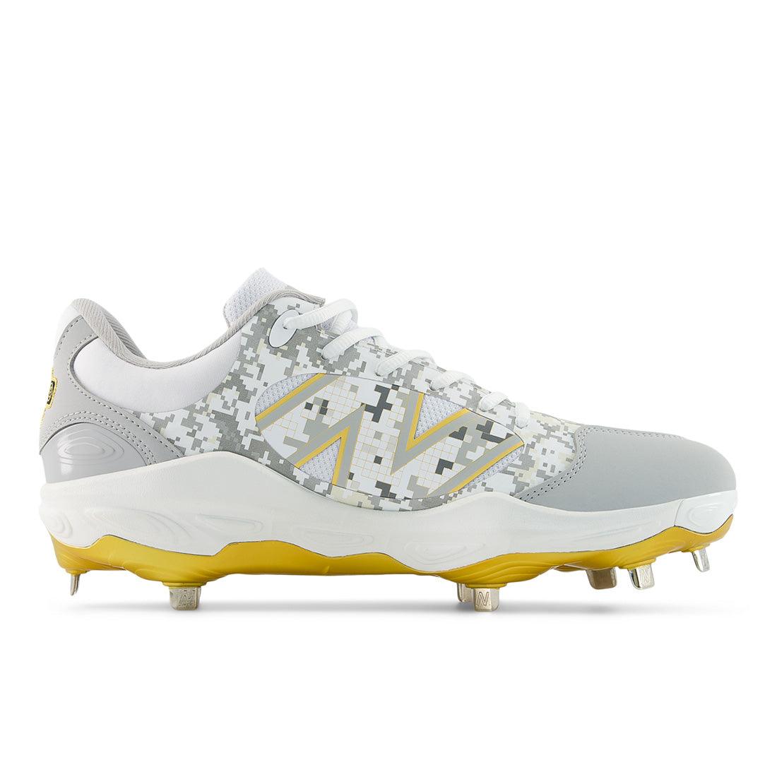 New Balance Men's Fresh Foam X 3000 V7 Armed Forces Metal Baseball Cleats - Lightweight Athletic Shoes for Baseball, Softball & Training - Perfect for Field Sports & Outdoor Activities