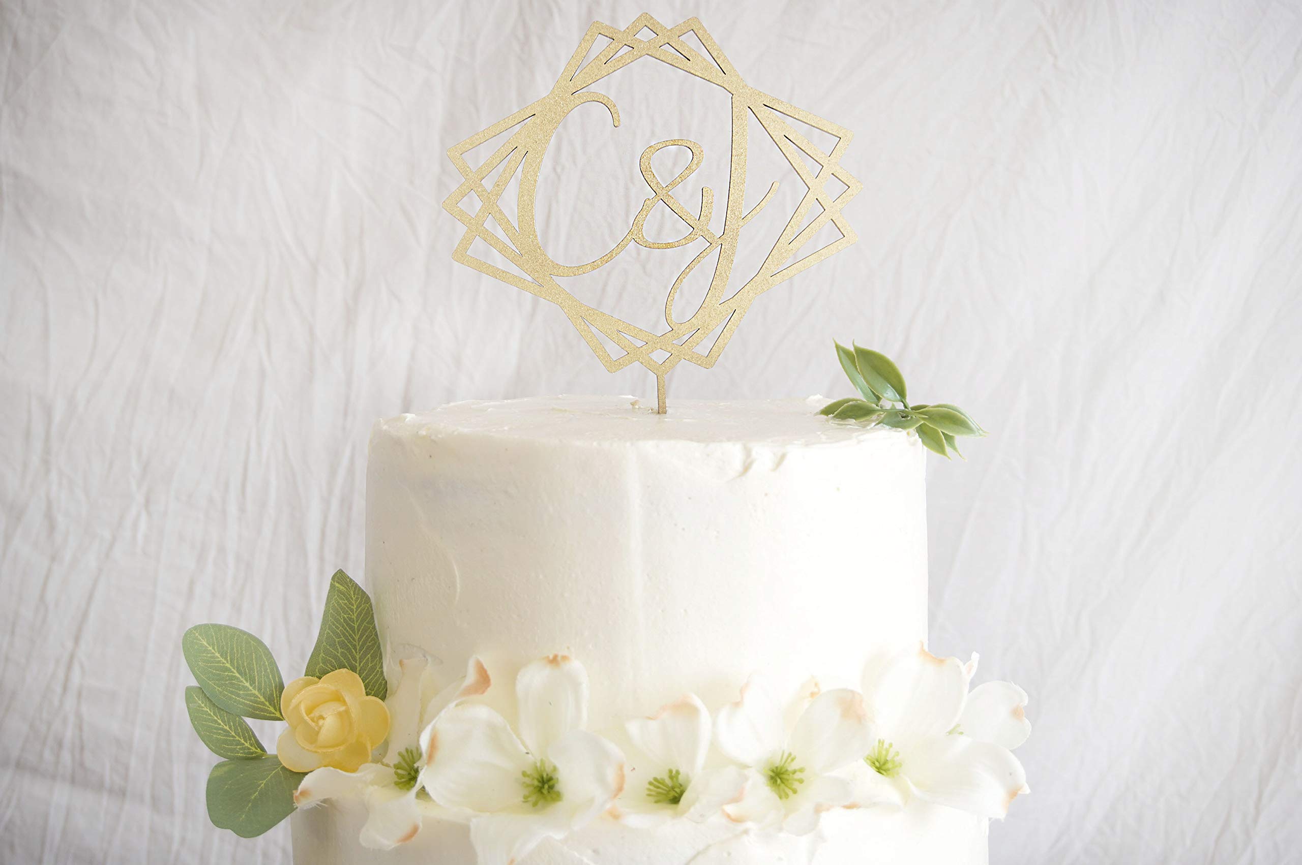 Custom Geometric Wedding Cake Topper with Initials - Elegant Anniversary Cake Decoration for Weddings, Anniversaries & Special Celebrations