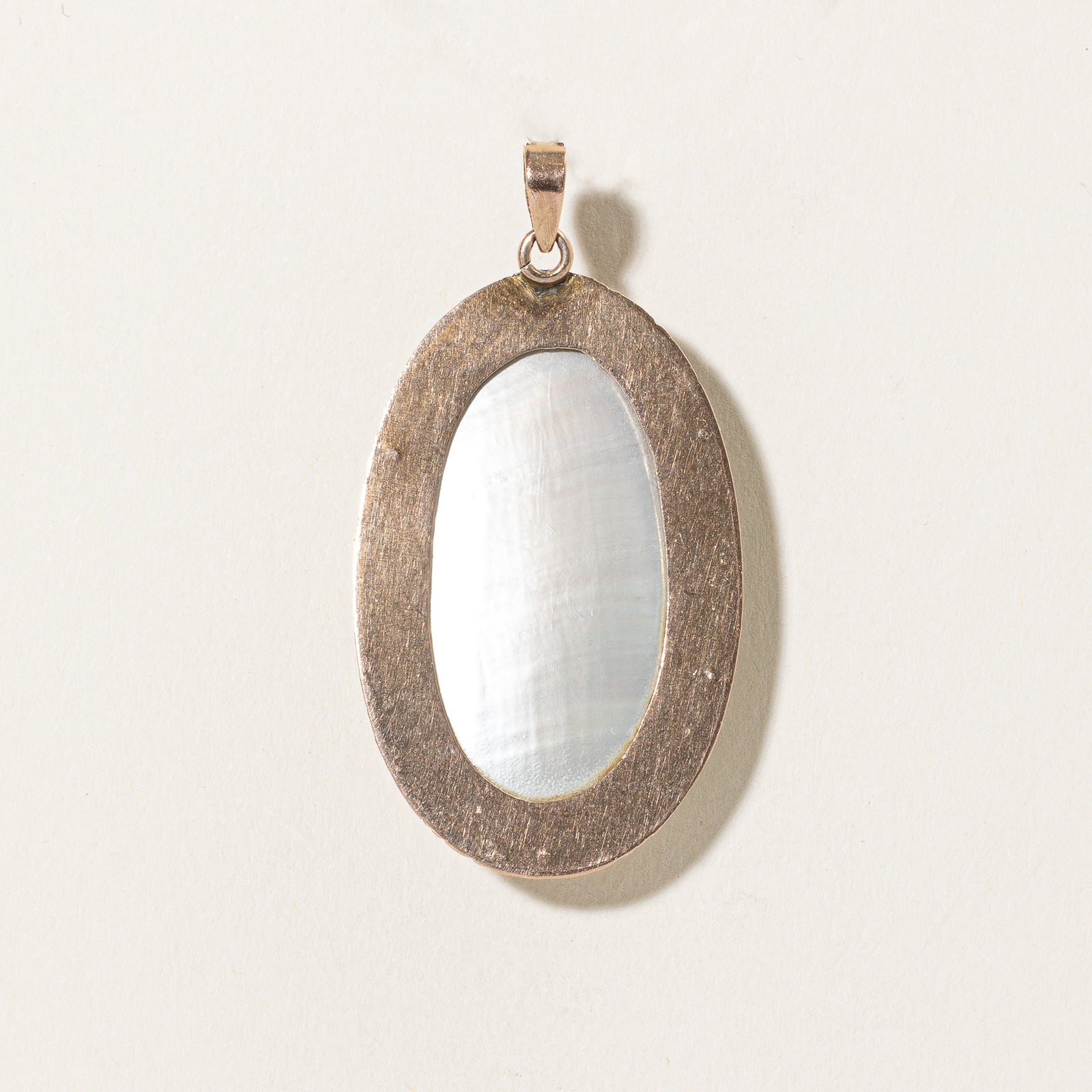 Elegant Grey Oval Mabé Pearl Pendant Necklace for Women - Perfect for Weddings, Parties & Special Occasions