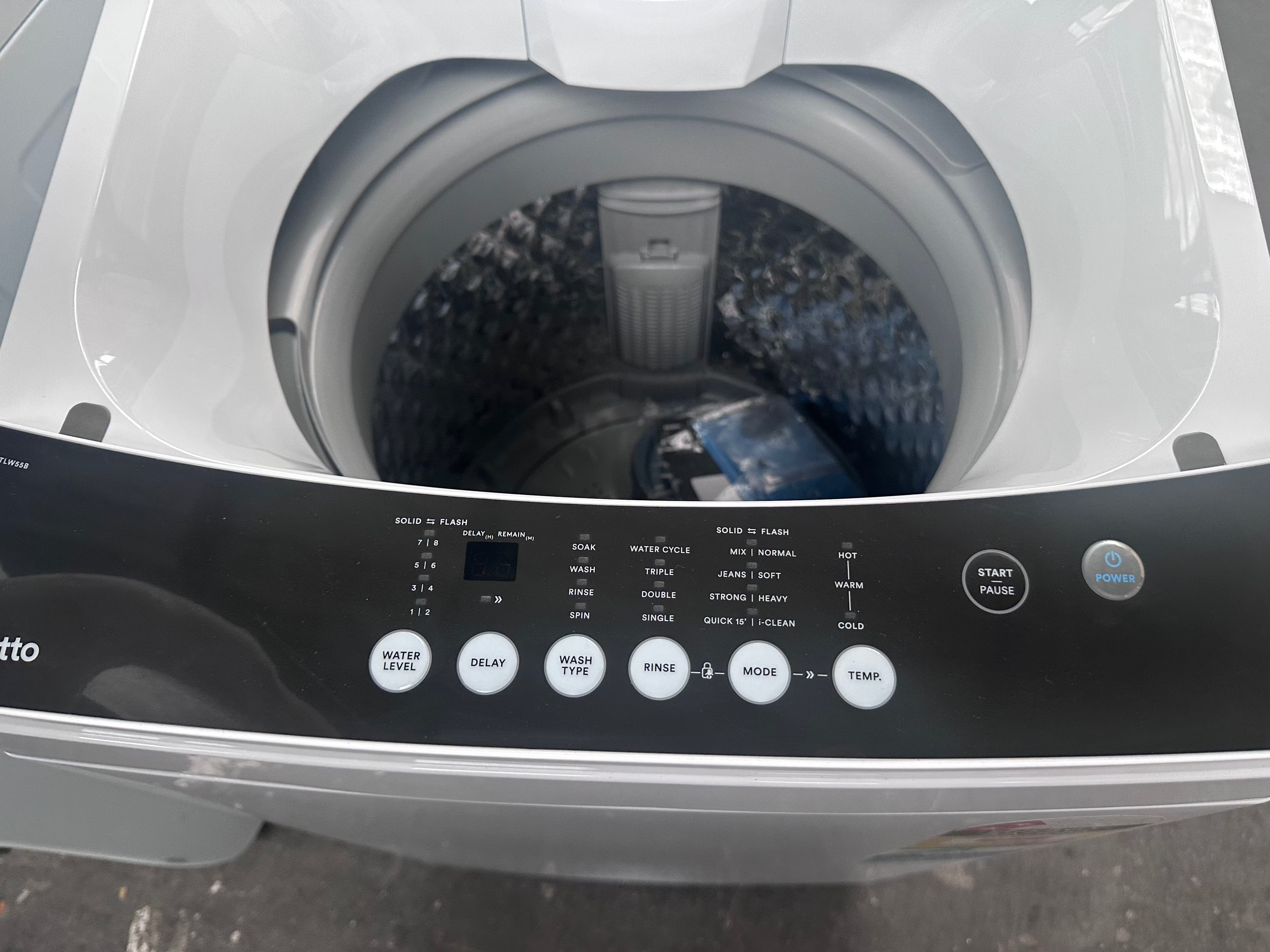 Esatto 5.5kg Top Load Washing Machine - New Current Model (Carton Damage Only, Unit Perfect) for Small Apartments & Laundry Rooms