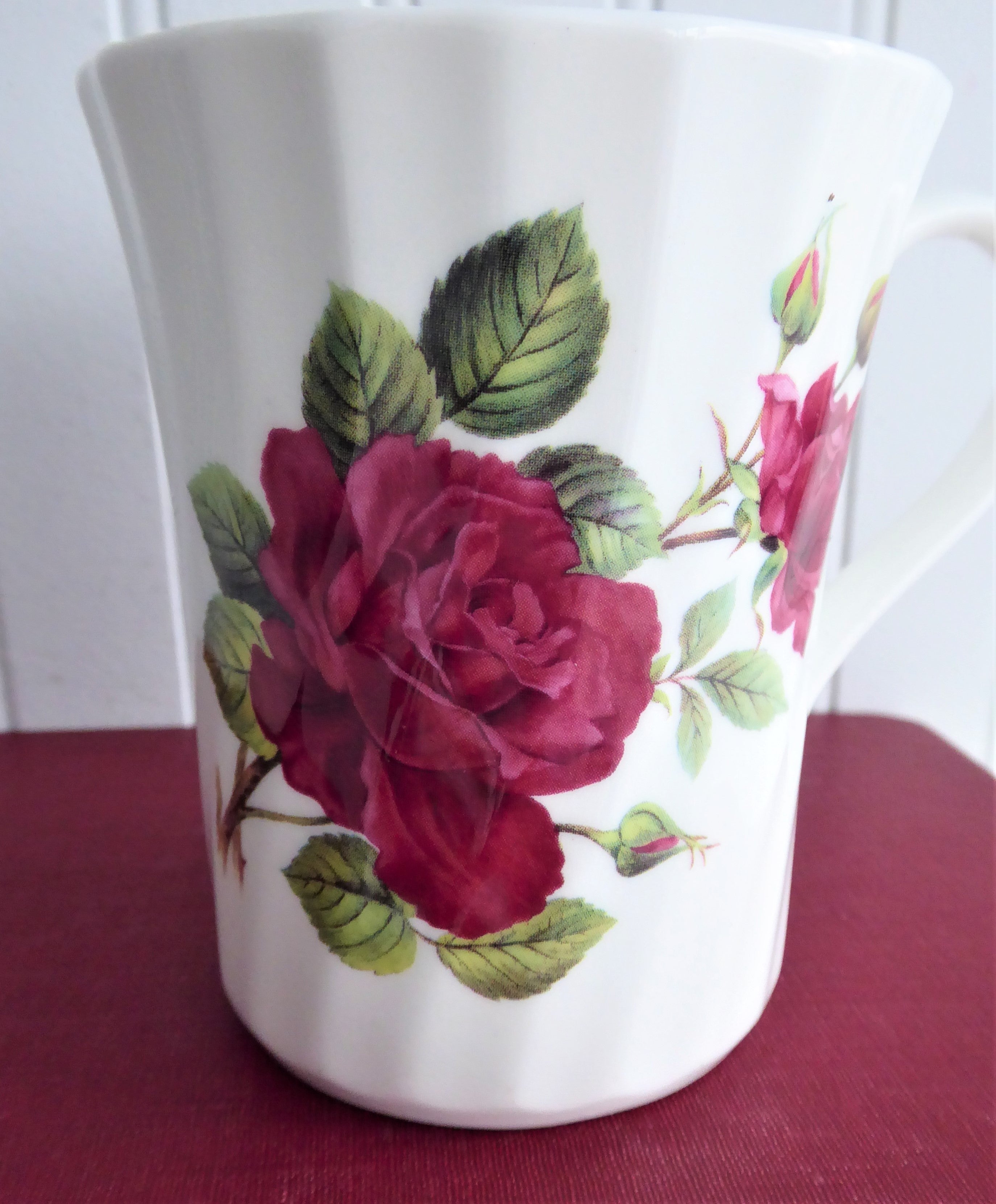 Royal Patrician Allyn Nelson 2003 Burgundy Roses England Bone China Mug - Elegant Tea Cup for Afternoon Tea, Gift & Collectible