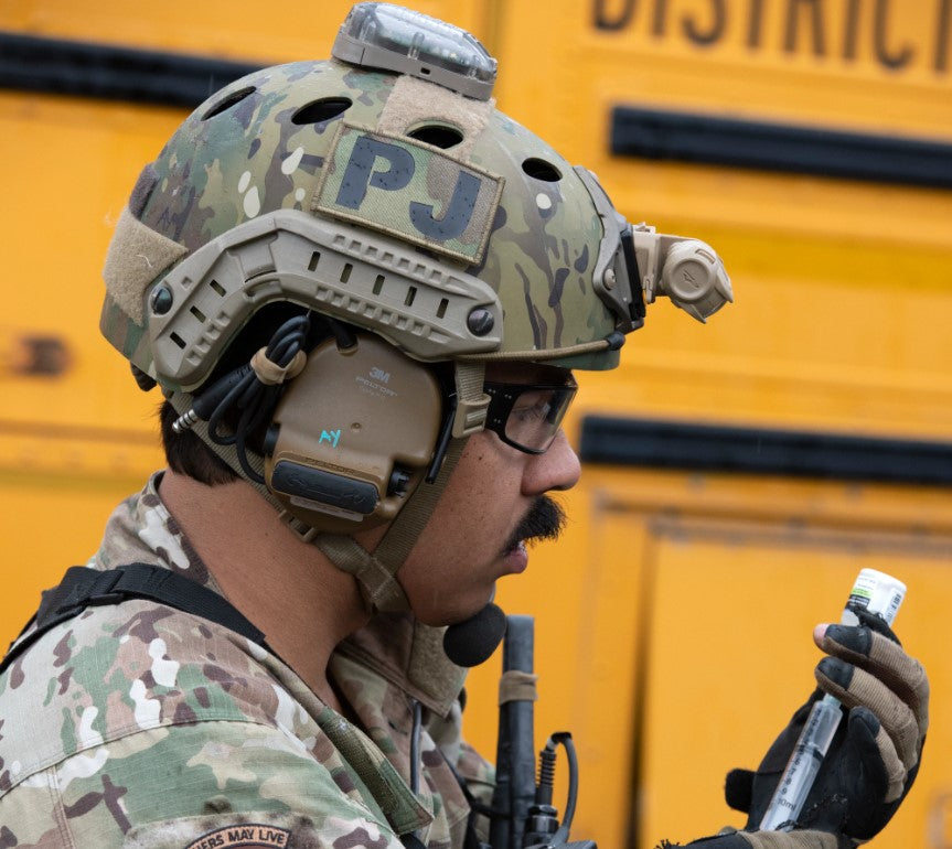 Peltor ComTac VI Tactical Headset - Noise Cancelling Hearing Protection with Gel Earcups & ARC Mounts (Multiple Colors & Models) - Ideal for Shooting, Hunting & Military Use