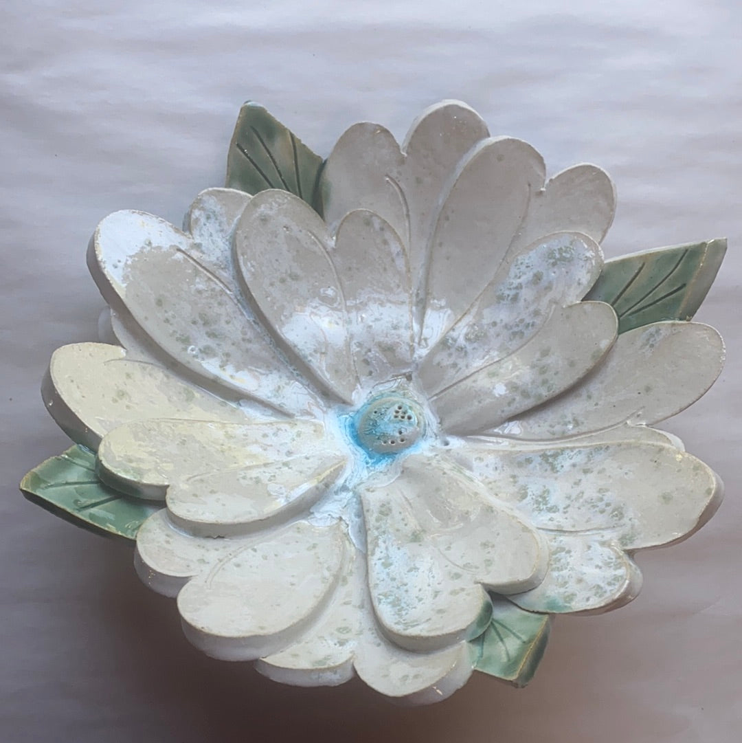 Magnolia Flower Bowl - Elegant Ceramic Serving Bowl for Salads, Fruits & Desserts | Perfect for Home Dining, Parties & Gift Giving