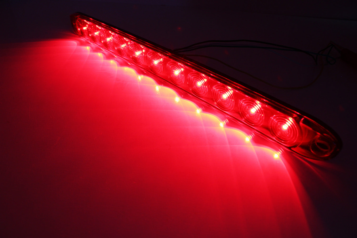 15 Inch Red LED Truck Trailer Tailgate Light Bar - Brake Turn Signal ID Light for Semi Trailers | Durable Waterproof Design for Long-Haul Trucking & Heavy-Duty Use