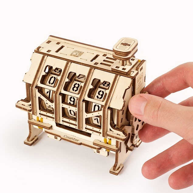 UGears Counter STEM LAB Educational Model Kit - DIY Mechanical Wooden Puzzle for Kids & Adults - Learn Gears & Counting - Perfect for Classroom, Homeschool & Family Game Night