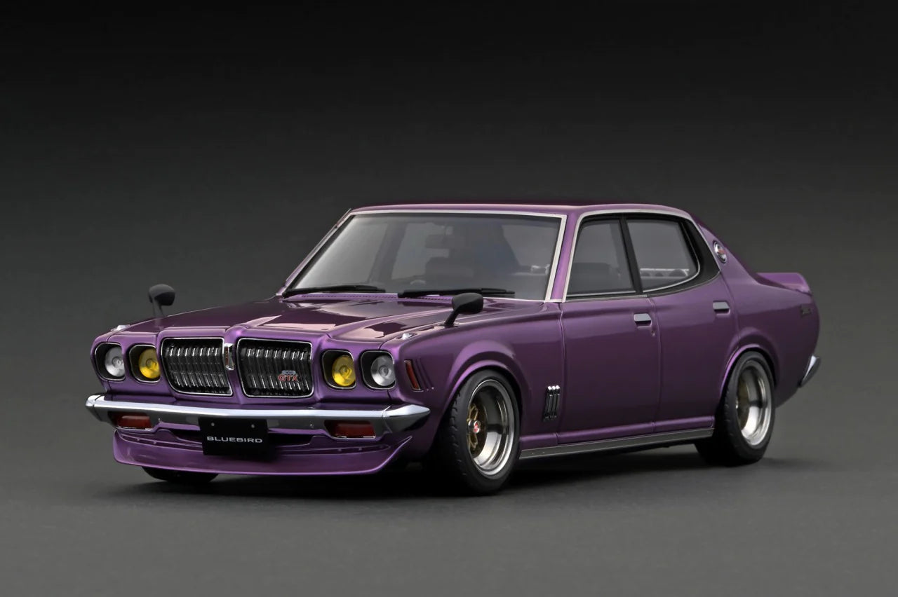 1:18 Scale Nissan Laurel 2000SGX (C130) Diecast Model Car - Metallic Purple Collectible for Display & Racing Simulation