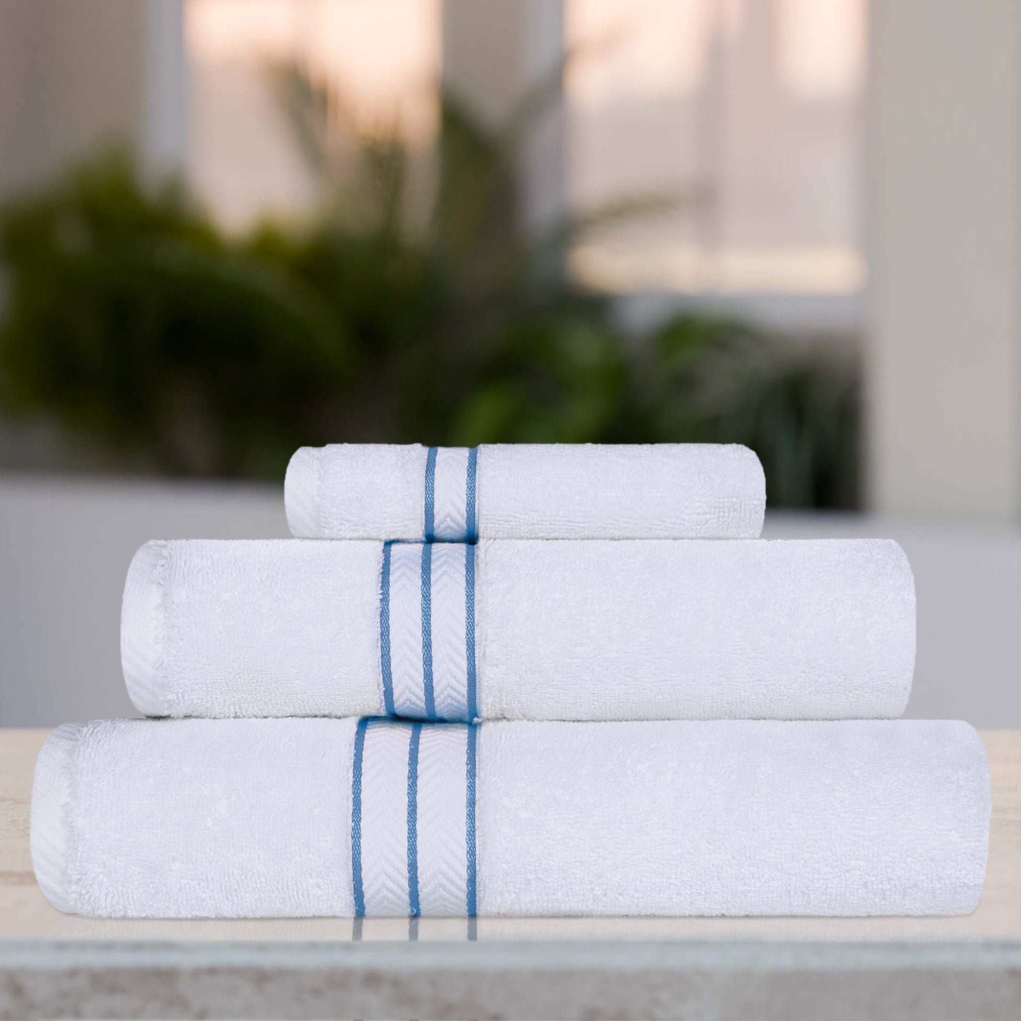 Premium Turkish Cotton Ultra Plush 3-Piece Bath Towel Set - Super Absorbent, Soft & Luxurious for Spa, Gym, Beach & Home Use
