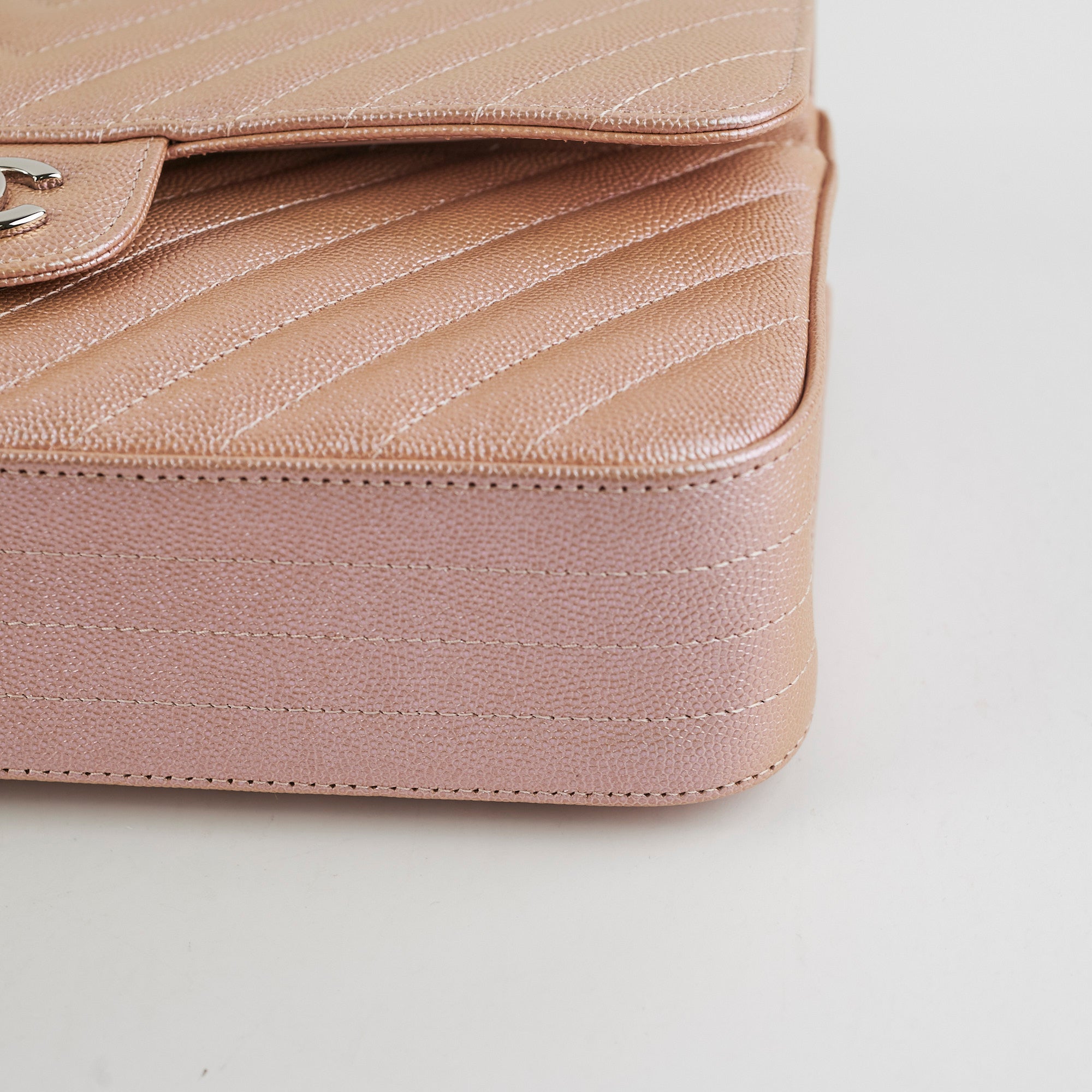 Chanel Medium Classic Double Flap Bag in Iridescent Rose Gold - 18B Collection | Luxury Handbag for Women, Evening Parties & Special Occasions