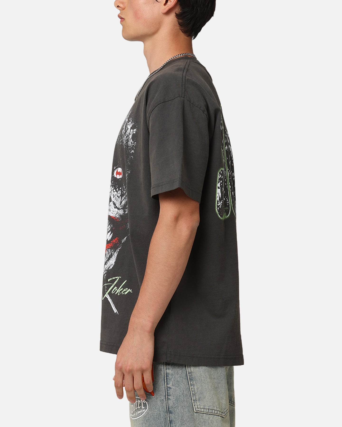 DC Batman The Joker Smile Graphic Heavyweight T-Shirt - Black Wash Vintage Style for Men & Women - Perfect for Cosplay, Comic Con & Streetwear Fashion