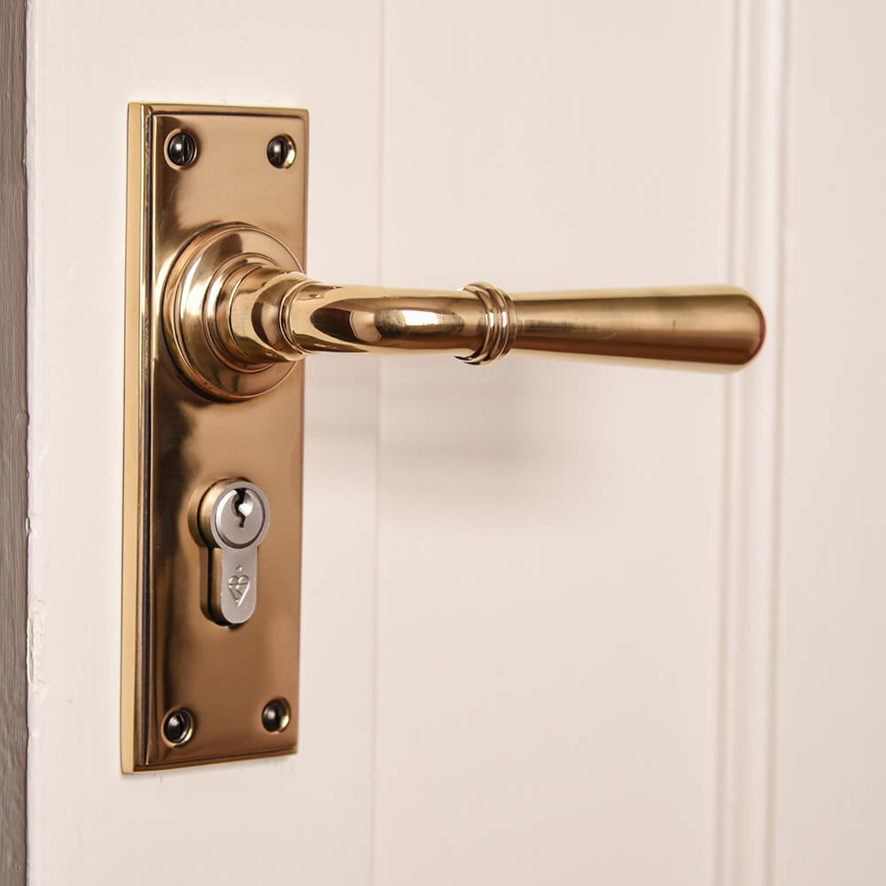 Vintage Antique Brass Newbury Euro Lever Lock Door Handles - Elegant Entryway & Interior Door Hardware for Home & Office