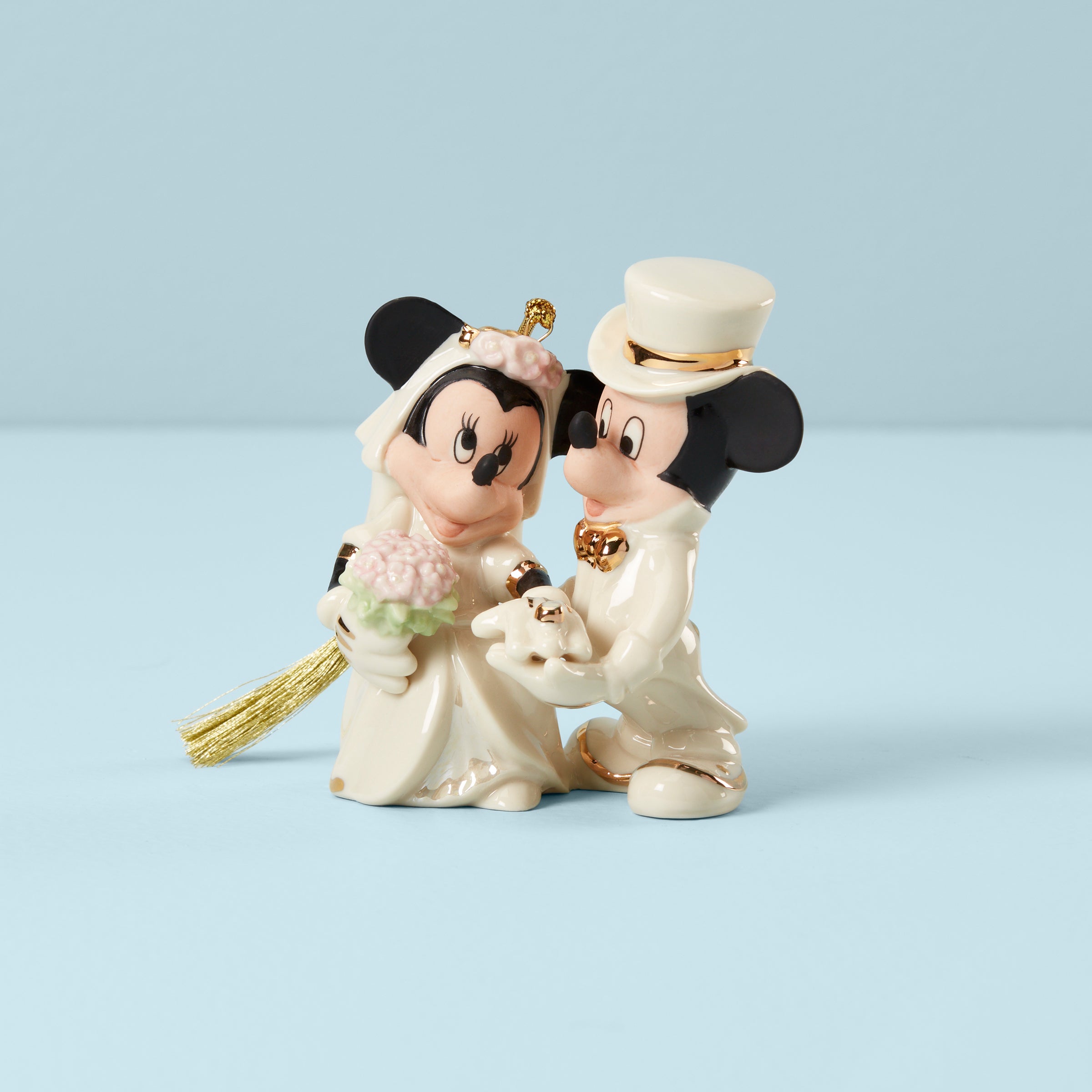 Minnie Mouse Wedding Ornament - Disney Bridal Shower Decor, Christmas Tree Topper, Gift for Bride - Perfect for Disney Themed Weddings & Special Occasions