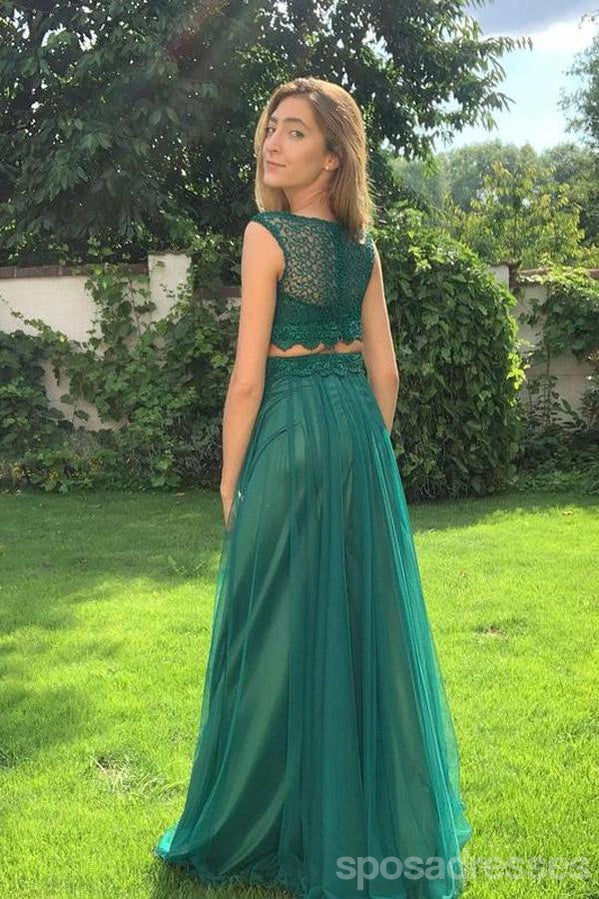 Elegant Green A-Line Two-Piece Sleeveless Long Prom Dress for Women - Perfect for Formal Events, Dances & Special Occasions