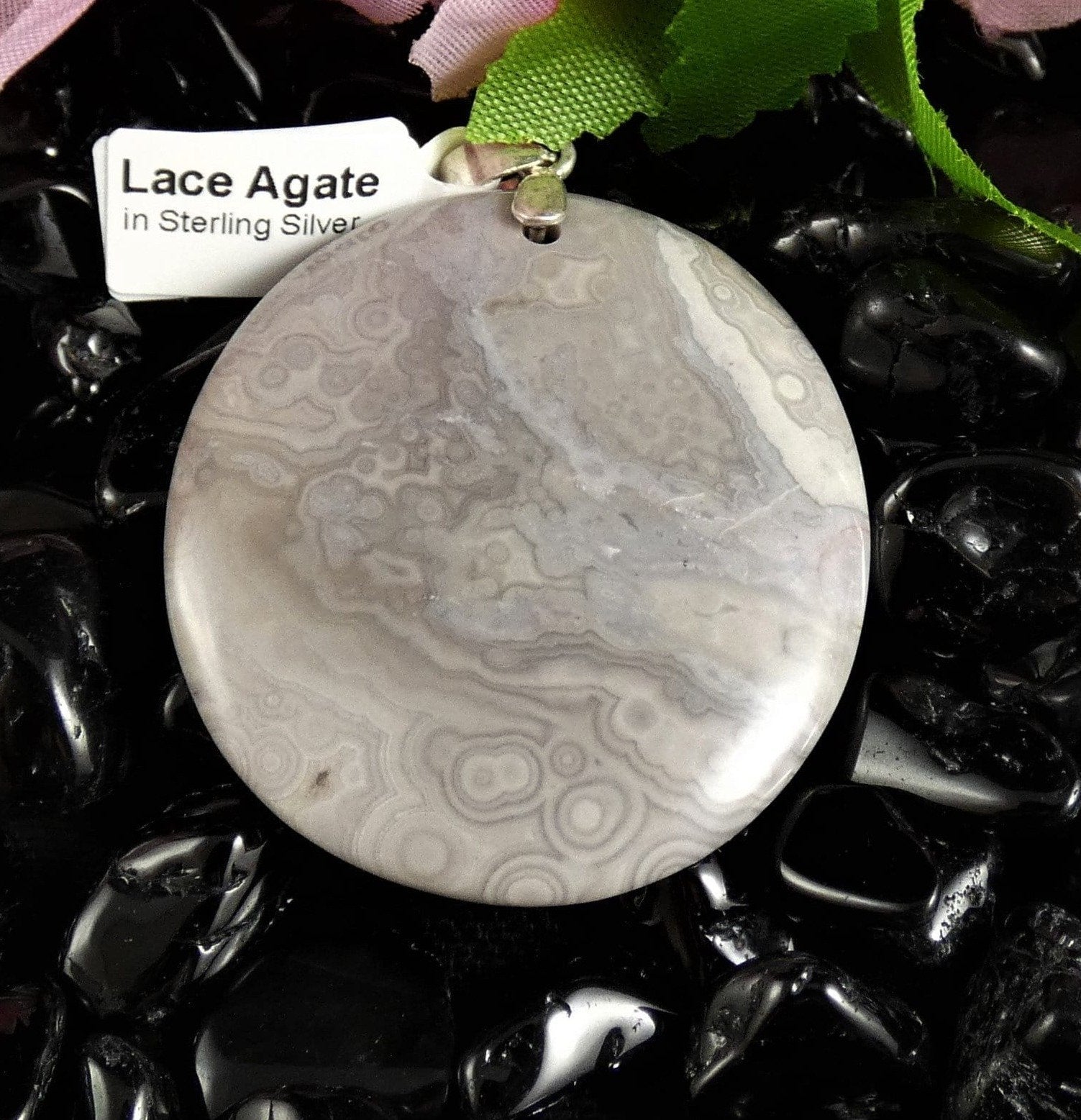 Elegant Crazy Lace Agate Round Pendant Necklace - Natural Stone Jewelry for Women - Perfect for Boho Style & Everyday Wear