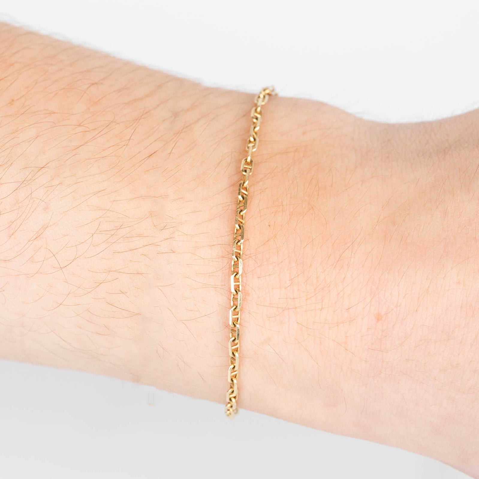 Anchor Chain Bracelet for Women & Men - Stainless Steel Nautical Jewelry - Perfect for Boating, Beach & Everyday Wear