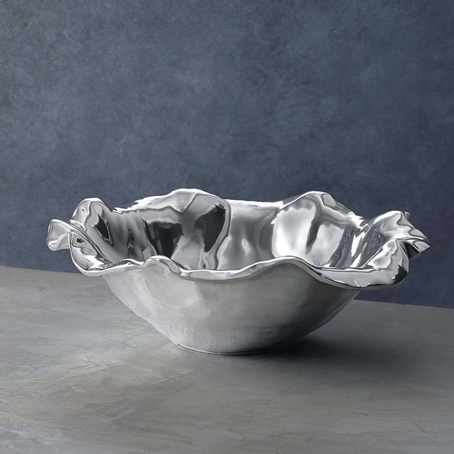 Beatriz Ball Large Vento Alba Bowl - Handcrafted Elegant Metal Serving Bowl for Salads, Fruits & Entertaining - Perfect for Dinner Parties, Holiday Gatherings & Home Decor